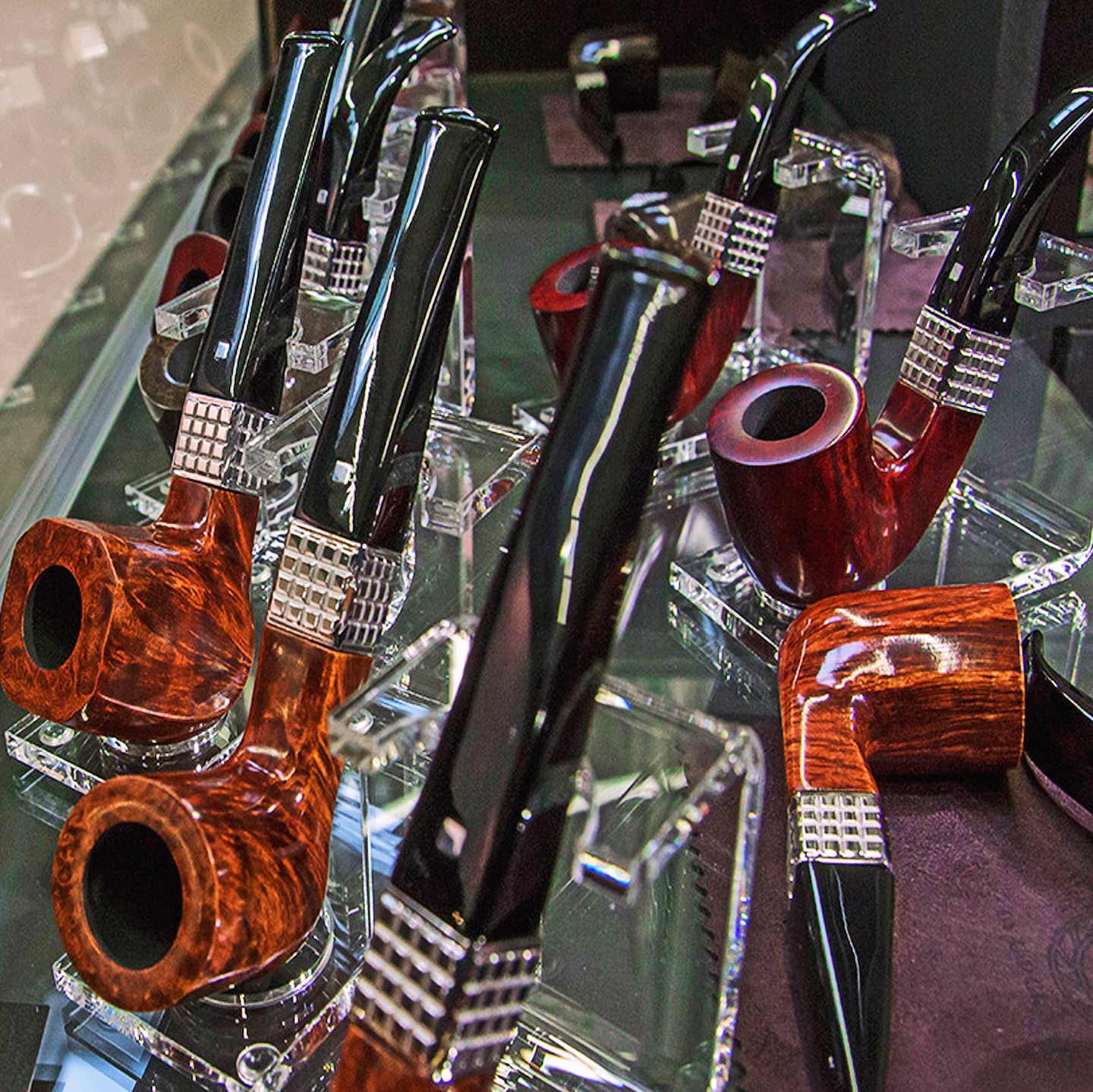 ๐ฅ EDUARD Z-CUBE CLASSIC โ ORIGINAL EDITION ๐ฅ
Online buy here www.gpgrant.com
๐จ Elevate your smoking ritual with a handcrafted pipe of unparalleled elegance.
๐ A signature square jewelry ring with intricate cube engravings adds a refined touch.
โจ Coated in rhodium, gold, or platinum, ensuring brilliance that lasts.
๐ญ More than just a pipeโa statement of artistry and luxury.
#GPGrantPipes #GPGrantUniquePipes #GPGrantHandmadepipes #GPGrantJewelryPipes #HandmadePipe #HandmadePipes #limitededitionpipes #collectiblepipes #handcraftedpipes #pipes #smokingpipe #pipesmoking #pipesmoker #pipetobacco #pipelounge #pipeclub #pipelover #pipefanatic #briarpipe #stonepipe #PipeLife #luxurypipes #pipemasters #Onyx #LuxurySmoking #ArtisanCraftsmanship