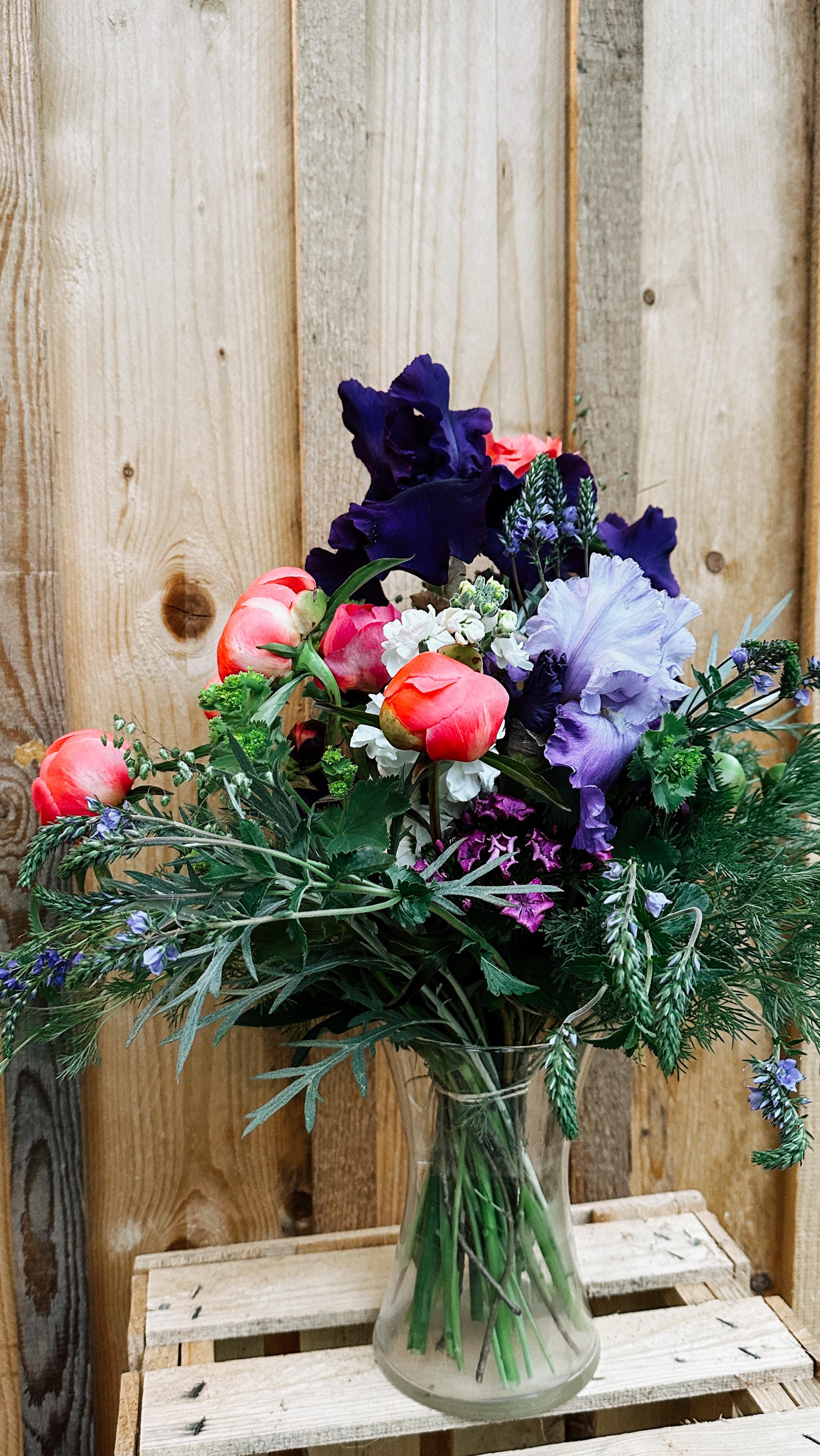 Würd ich heute heiraten - das wär mein Brautstrauß!
#flowersflowersflowers #weddingflowers #blumendieanmorgendenken #pfingstrose #flowersalways #slowflowerbewegung #nachhaltigeblumen #langsameblumen
