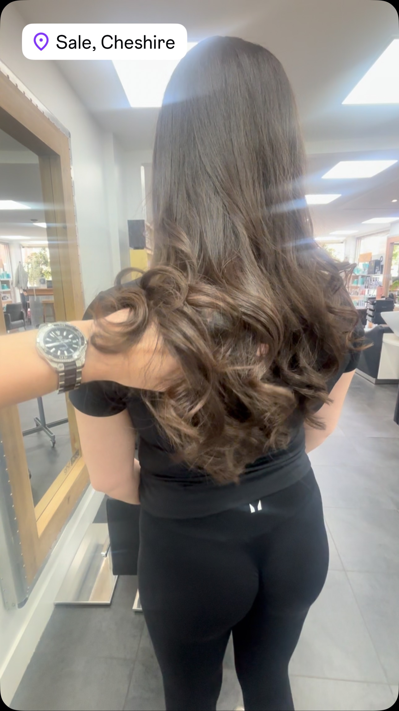 Cut and blow dry using #sachajuan and #ghdoracle #ghdhair
#caragibbshairdressing #m33 #salehairsalon
Chairs available to rent
Contact Cara
07920815435