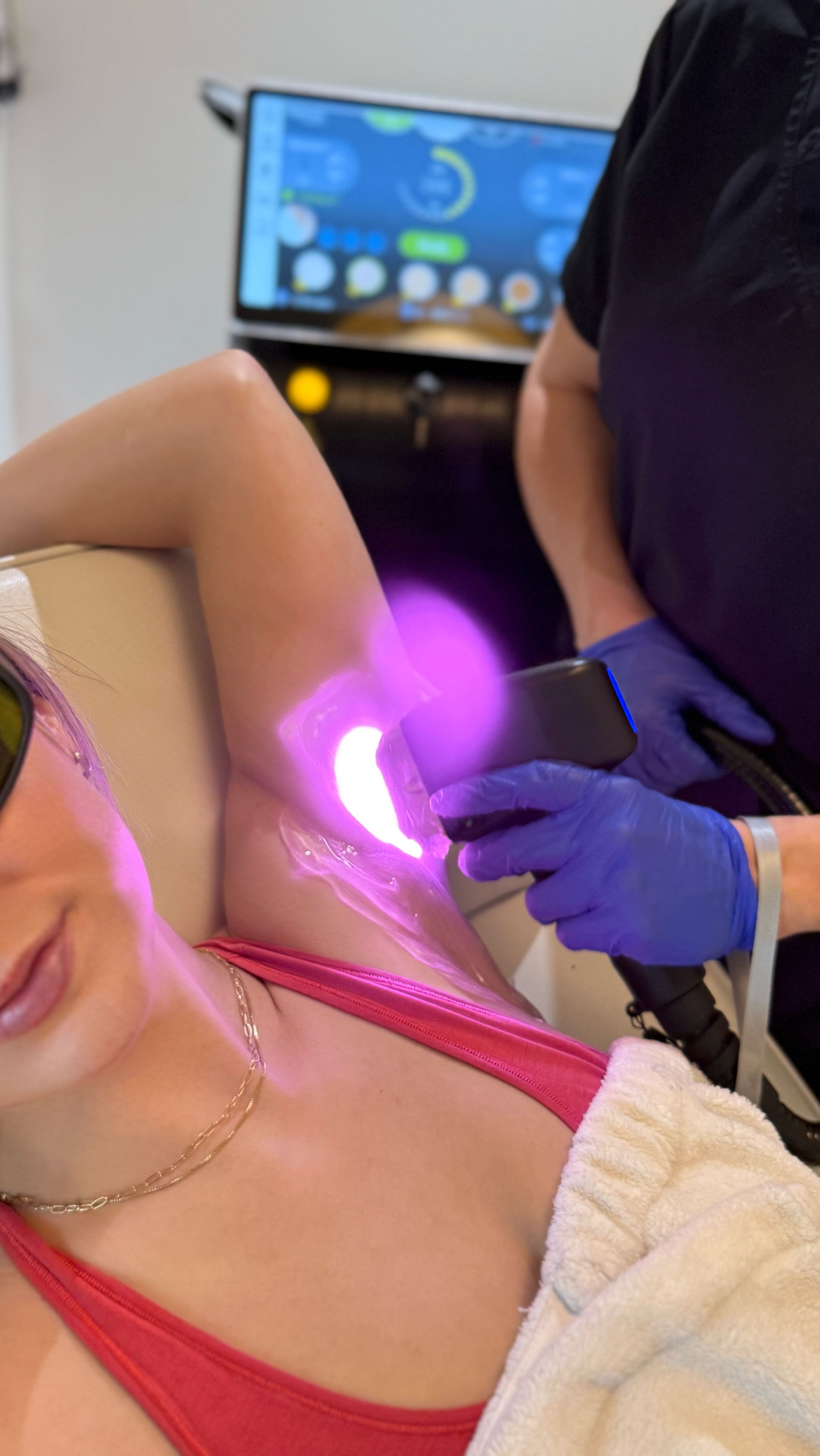 ✨ Get your skin summer-ready with Laser Hair Removal at Armin’s Beauty Affair! ☀️💖
Say goodbye to shaving and hello to smooth, glowing skin all season long. Quick, effective, and confidence-boosting – just how we like it! 😍
📍 Find us at 1181 Hollis Street, inside the Westin Hotel (Lobby Level)
📞 Call us at (902) 789-2998 to book your appointment
💆♀️ Or click the link in bio to book online!
Your summer smooth starts here ✨
#ArminsBeautyAffair #LaserHairRemoval #HalifaxBeauty #SmoothSkinGoals #SummerReady #HalifaxSpa #GlowUp #BeautyAffair