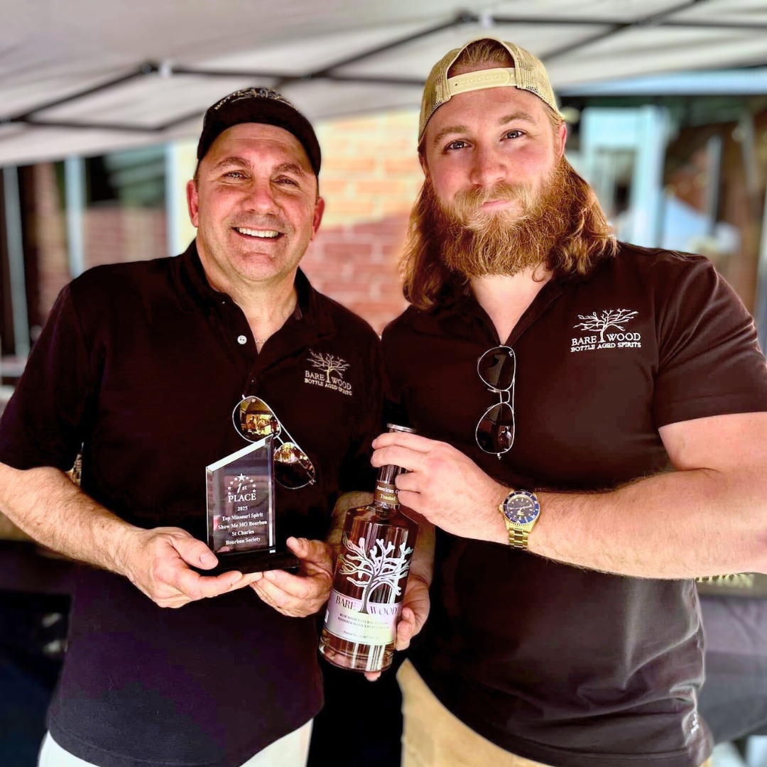 Bare Wood rum won the Best Spirit award at the Show Me MO Bourbon event last weekend!
"It's like drinking a day at the beach!"
If you haven't had the pleasure of sipping on this fantastic rum, your next chance is at the @stlbourbonsociety Bourbon & Brews event on June 7th! See you there!