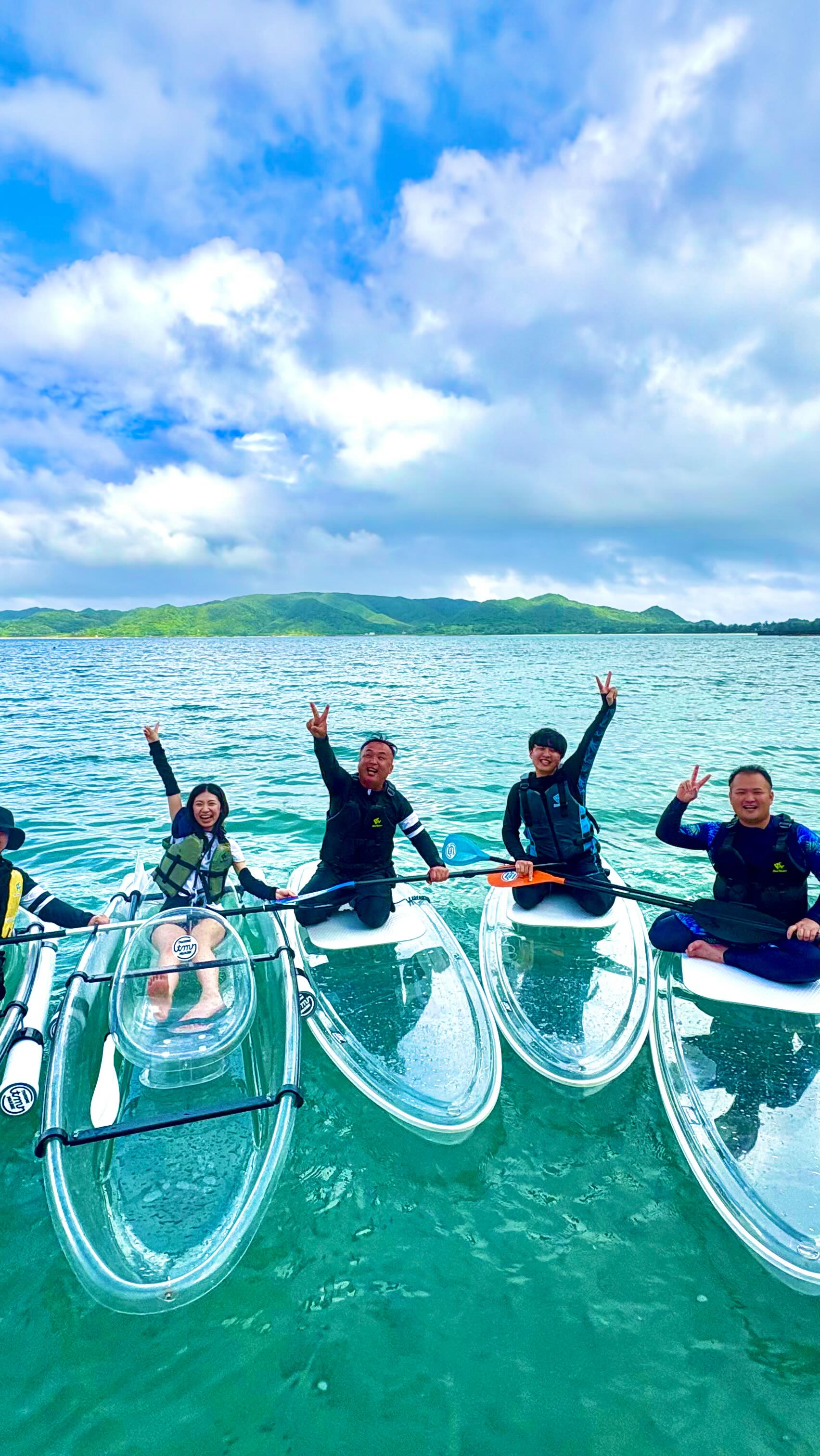 \人気No.1❗️クリアサップ✨/
奄美大島のご旅行に、当店のクリアSUPツアーをご利用いただき、誠にありがとうございました🤗
まるで宙に浮いてるみたい‼️👀✨🌏
お魚や珊瑚も観察しながら楽しくご体験いただけますよ🐠🪸ウミガメに会えるかも!🐢💖
またぜひ奄美大島へ遊びに来てくださいね💖🤗
✨\やらなきゃ損‼︎/✨
クリアサップ🏄♀️ご予約受付中‼️
すでに夏のご予約たくさんいただいております😊🙏
お早めにお問合せくださいね🫡
海底まで丸見え!👀🪸🐠✨
SNS映えしかない!😆今話題のスケルトンサップ‼️
透明なサップで奄美の海をご案内いたします!すべてがクリアの世界✨😍潜ることが苦手な方や、水が苦手な方でも大丈夫!乗ったまま綺麗なサンゴ礁、熱帯魚が楽しめます。初心者でも大歓迎!専門インストラクターがしっかりレクチャーいたしますので、安心してご体験いただけますよ🤗🏄♀️✨
GoPro撮影データ全て無料プレゼント中!🎁
詳しくはプロフィールのリンクURL🔗から公式サイトをご覧くださいませ📝👀✨
「とおしめマリン」で検索🔍
\奄美大島の大自然で遊ぼう!/
ご旅行をご検討中の方はぜひお気軽にお問合せ、ご相談ください😊世界自然遺産に登録された奄美大島で、マリンアクティビティを大満喫いただけます🙌
🐬マリンアクティビティ メニュー🐬
#SUP
#クリアカヤック
#クリアサップ
#カヌー
#ジェットスキー
#バナナボート
#ウミガメシュノーケル
#ボートチャーター
#水中スクーター
#ビーチBBQ
#プライベートビーチツアー
💡1名様〜団体様までご要望に合わせてツアー内容をアレンジすることも可能です😉まずはDMやお電話でもお気軽にご相談ください✨
📍とおしめマリンリゾート 芦徳事務所📍
〒894-0412 鹿児島県大島郡龍郷町芦徳377
☎️080-1118-7000
◉年中無休
...................................................
#奄美大島#奄美大島#奄美大島観光#シュノーケル#クリアサップ#クリアカヤック#ジェット#水上バイク#ボート#バナナボート#SUP#世界自然遺産#カップル#学生旅行#沖縄#とおしめマリン#GoPro