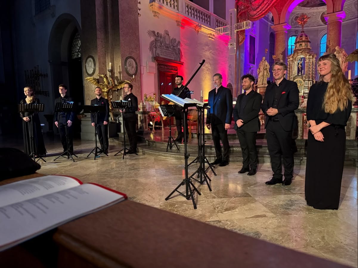 Impressions of our concert in Festtage Alter Musik Füssen
Eight-Part Motets by Palestrina, Utendal, Lechner, Asola, Vecchi, Marenzio, and Lasso
#füssen #festtagealtermusik #earlymusic #palestrina #polyphonie #auxantiqua
