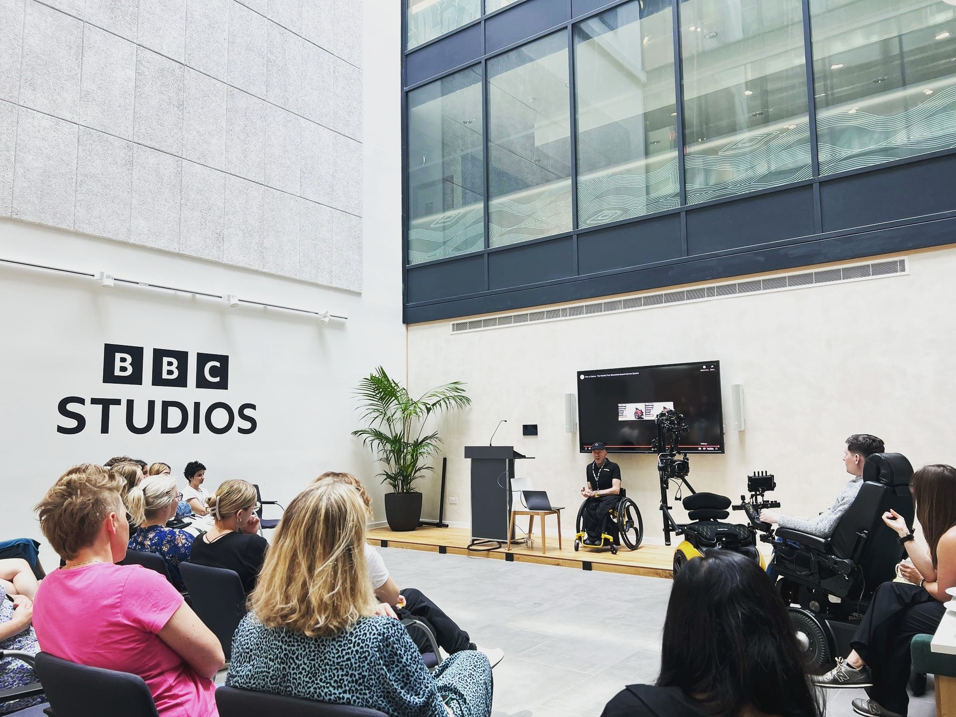 Last week we attended @bbc to watch a demo of #Caerus – the world’s first wheelchair based camera system.
It is designed to empower people with disabilities, aspiring to work within the TV & Film sector.
It’s all terrain and can easily handle travelling over sand or gravel, all whilst giving you Steadicam level image stabilisation.
With a top speed of 24 kmph and a range of 25 km, the camera system enables you to be on set all day.
We’re excited to see this on upcoming shoots @chrislynchfilm 👏🎉