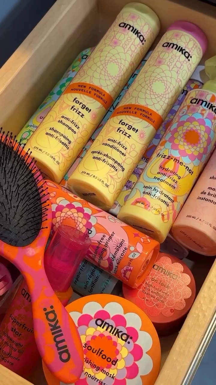 🧡 Opptil 30 % rabatt på Amika!
La håret skinne med profesjonelle hårprodukter fra Amika – nå til nedsatt pris hos J&K Shop!
Begrenset kampanje – sikre deg favorittene før de blir utsolgt.
✨ Fukt, glans og styrke i hvert produkt.
🎁 Perfekt som sommergave til deg selv eller noen du er glad i!
📦 Rask levering og trygt kjøp på www.j-kshop.no