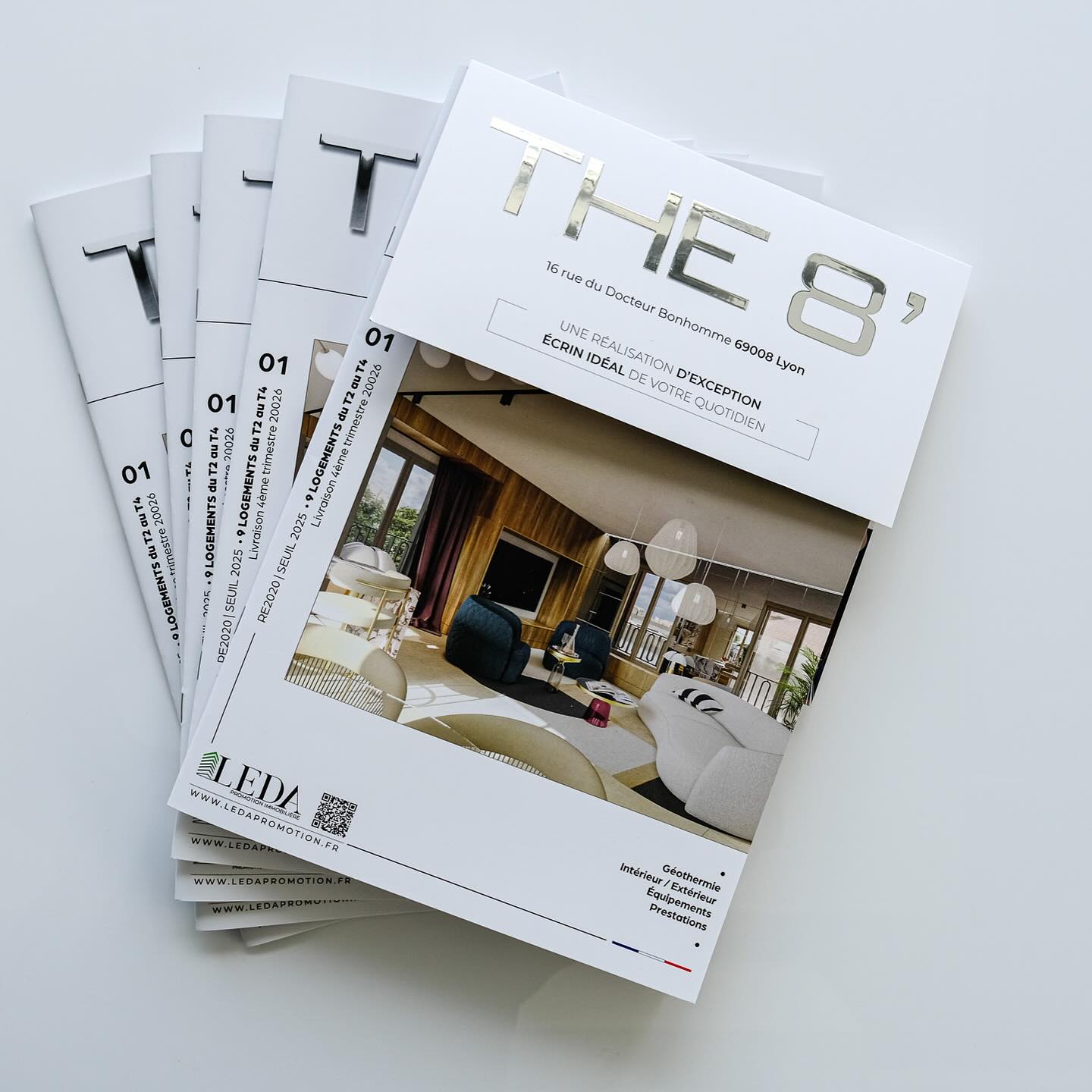 🌿 Nous prenons la parole, car il est temps d’agir différemment
Nous ne faisons pas que construire des bâtiments.
Nous portons une vision :
👉des appartements plus beaux, plus agréables à vivre, mieux agencés
👉 un immobilier plus vertueux,
👉 un modèle d’entreprise plus responsable,
👉 et une croissance alignée avec les enjeux de demain.
Aujourd’hui, nous choisissons de prendre la parole, sur LinkedIn, car l’attentisme ambiant dans le secteur de l’immobilier est incompréhensible.
Alors que beaucoup restent passifs face aux enjeux environnementaux, nous voyons les opportunités de mieux vivre, nous agissons concrètement.
💡 d’autant que la croissance existe, mais qu’elle se trouve là où elle a du sens : dans des projets durables, dans des modèles respectueux, dans l’innovation responsable.
C’est pourquoi nous lançons fièrement nos nouveaux programmes :
🏡 EDEN ROC LYON 5 et THE 8’ - Villa Auguste 1870 Monplaisir, qui incarnent notre vision.
✅ Des projets conçus pour répondre aux attentes de nos clients et aux enjeux du développement durable.
✅ Une conception responsable, des matériaux sélectionnés avec soin, une approche écosystémique.
✅ Un modèle économique où chacun, de l’artisan au client final, est respecté et valorisé.
✅ Un modèle de création de valeur de votre patrimoine immobilier