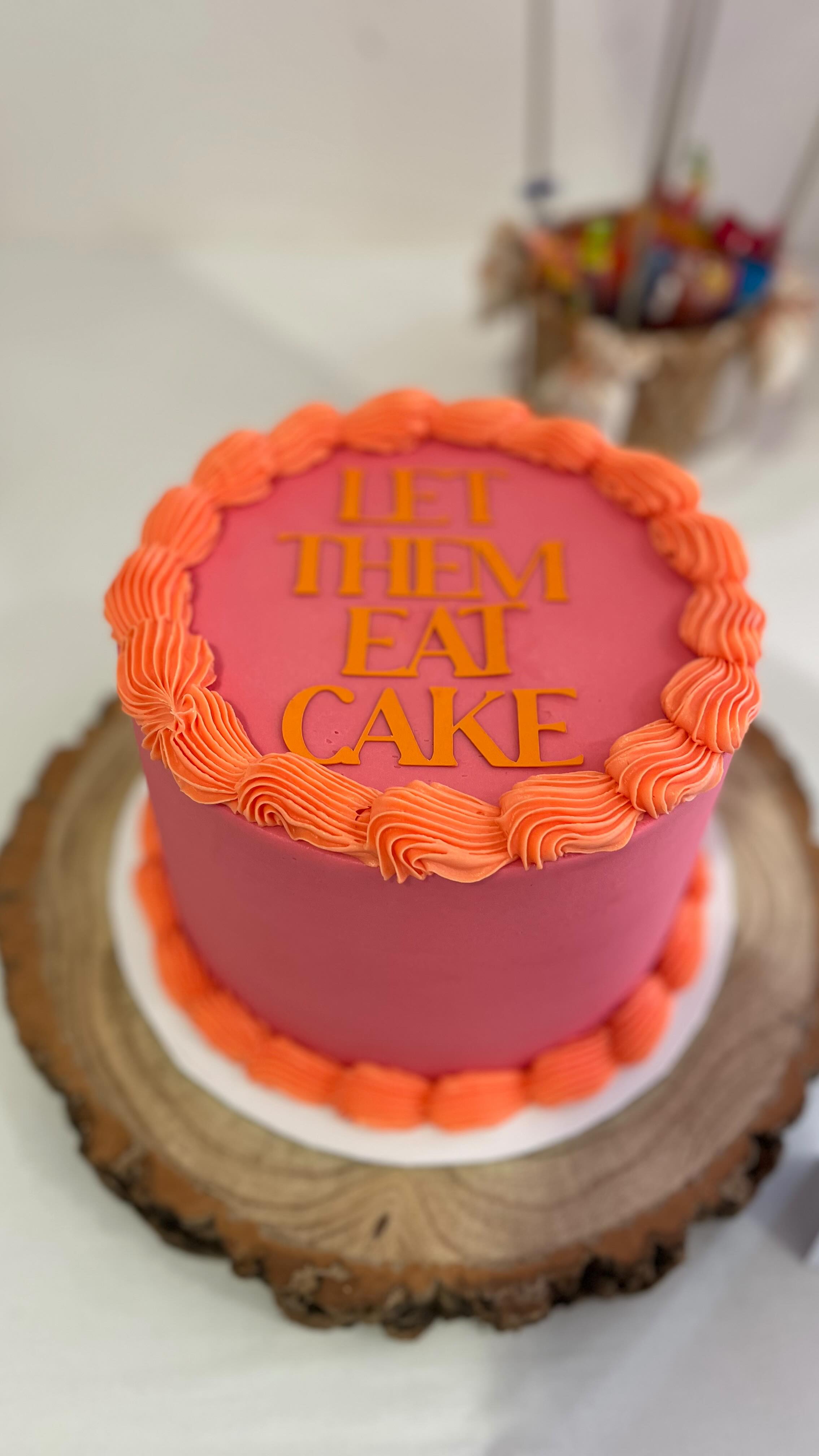 ‘Let them eat cake’
Tom and Emily say I Do celebrating in pink and orange style at Bristol M Shed 7.6.25 💕
.
.
.
#cakedesign #bakersofinstagram #cakedecorating #buttercreamcake #weddingcakes #weddingcakeideas #pinkandorange #weddinginspo