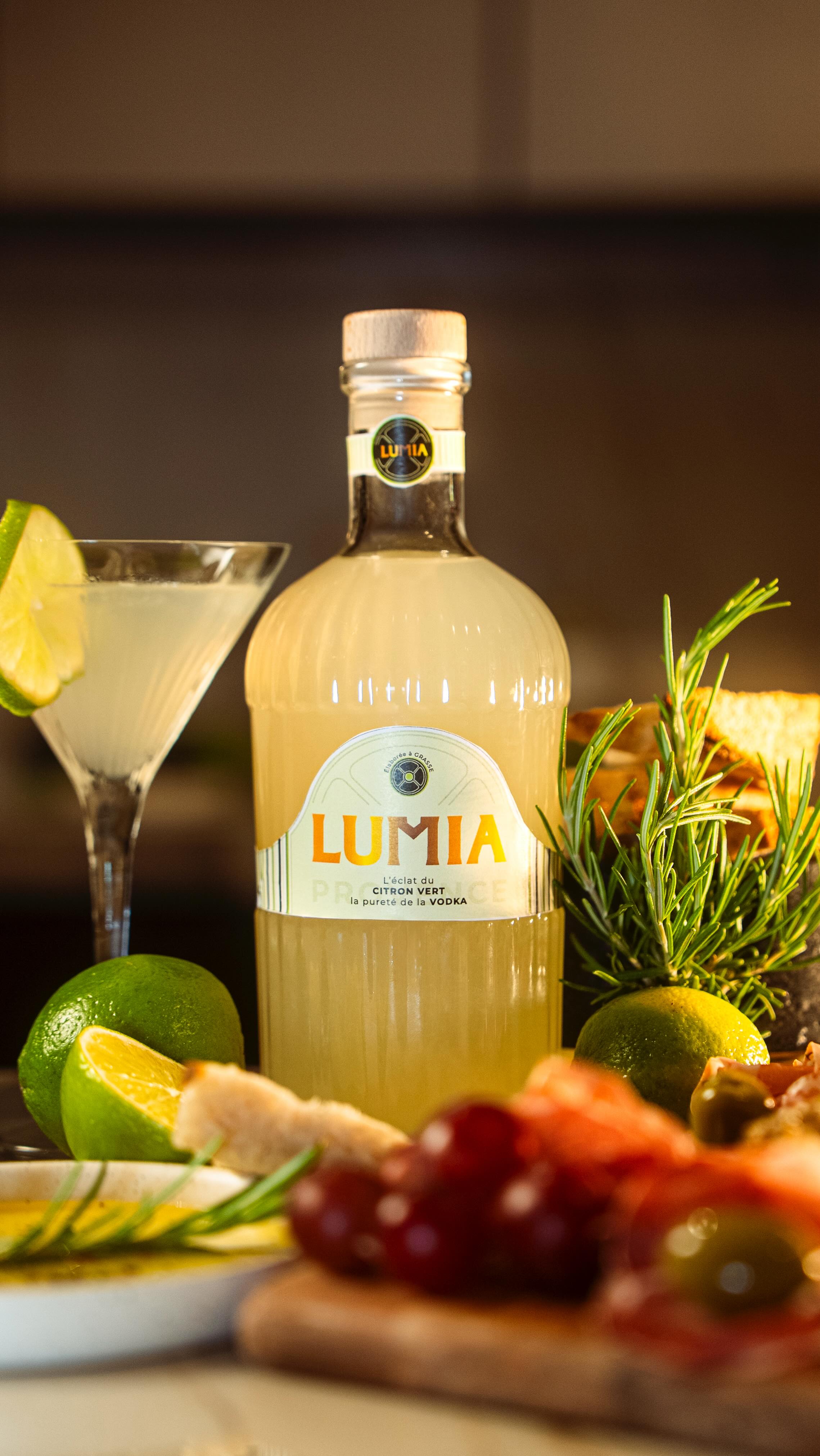 Vidéo de lancement pour @lumiacocktail
Un cocktail frais, élégant et surprenant 🍋🟩
Stylisme : @lesiconiquescotedazur
Réalisation : @landyproduction
Mannequin : @justinekaza
@comtedegrasse
#video #filmmaker #videaste #cocktail #landyproduction #teaservideo #videopromotion #cotedazurfrance #videastefrance #filmmaking #lumiacocktail #antibes #boitedeprod