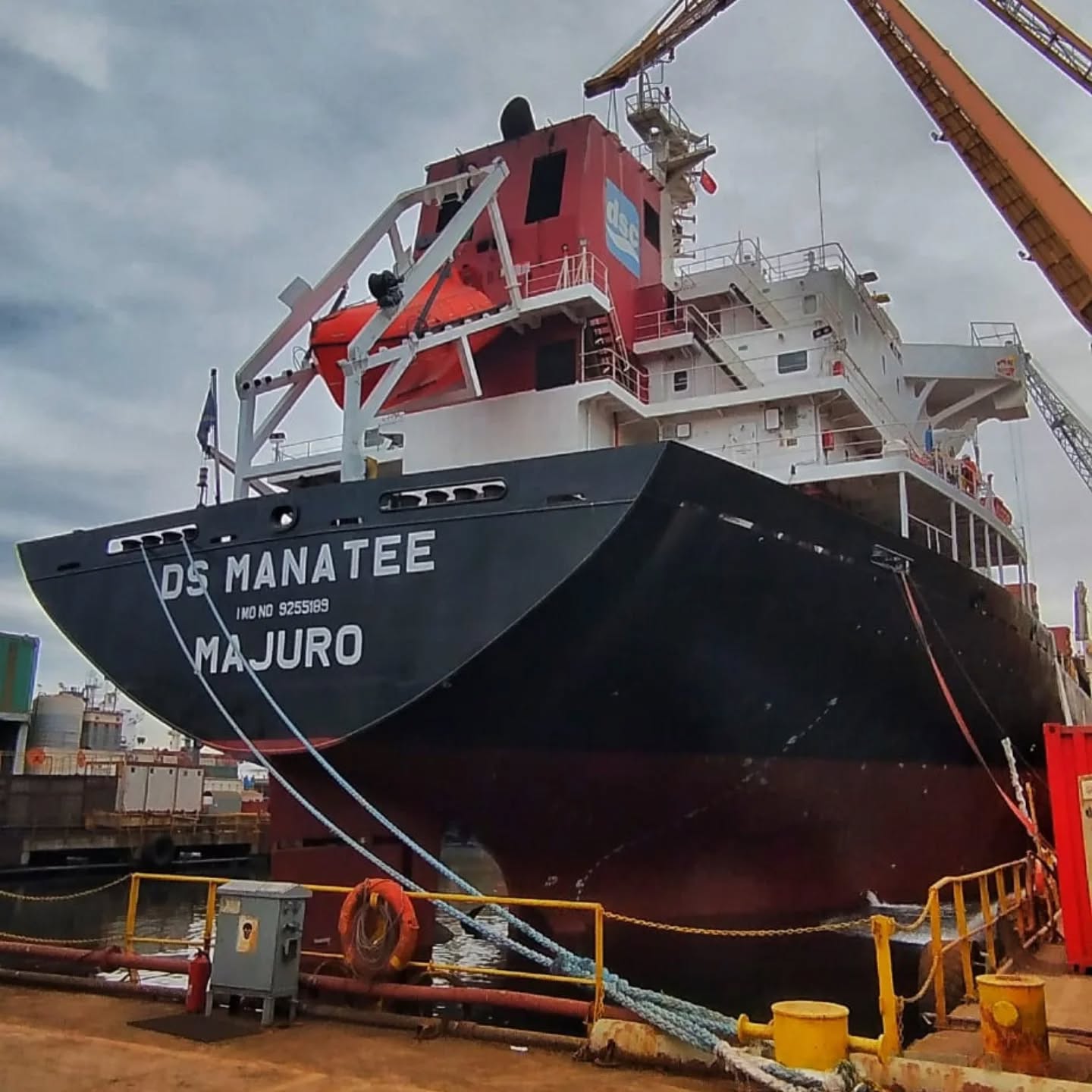 MV DS MANATEE