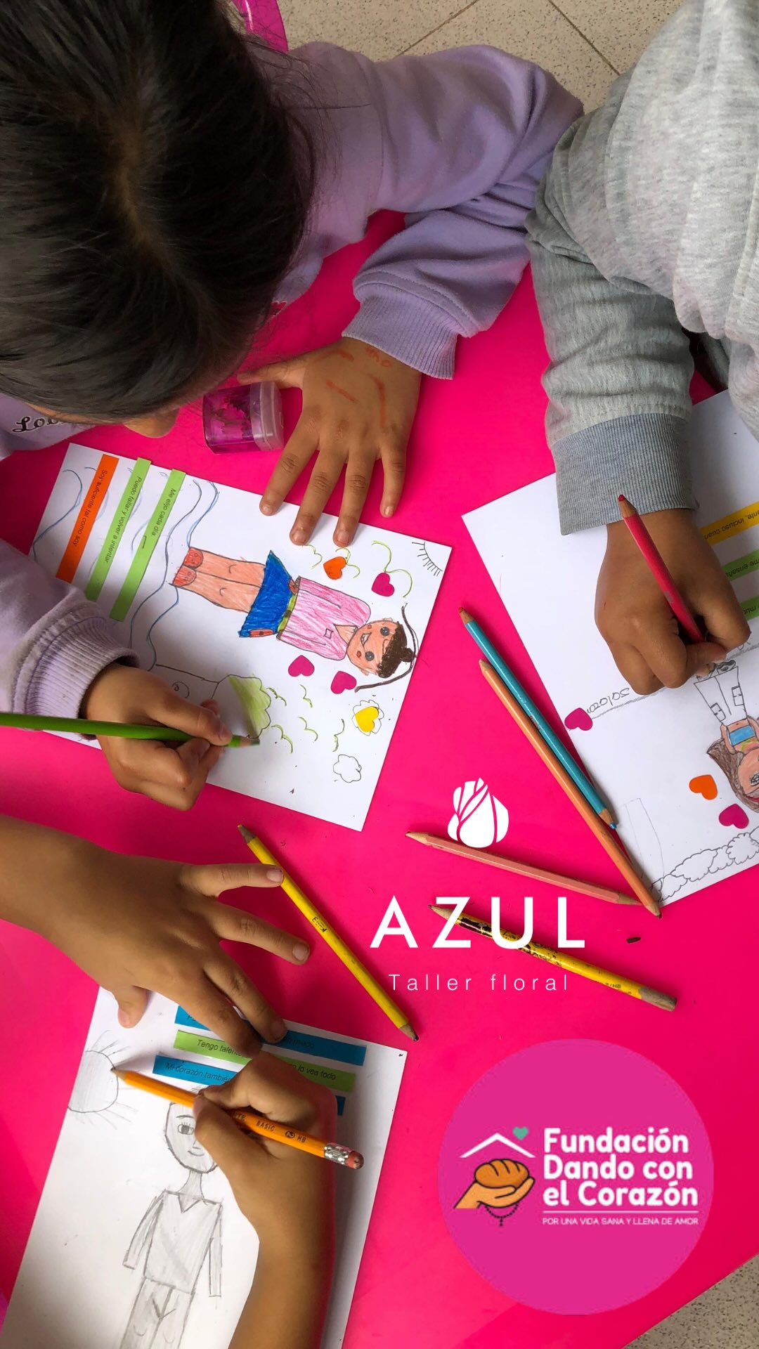 Nuestro propósito es transformar vidas. Este taller nos recuerda que las flores 🌹 como los niños, florecen cuando se sienten amados y valorados.
Gracias @fundaciondandoconelcorazon por abrirnos el corazón. Creemos en el amor y en el poder de las flores para inspirar, sanar y transformar.