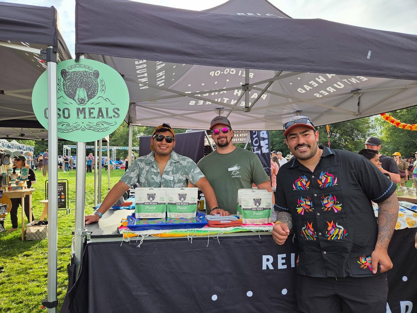 What. A. Weekend.
We had an incredible time at @getoutside Outside Festival here in Denver, surrounded by our @rei Path Ahead Ventures familia and so many inspiring leaders in the outdoor space 🌲🔥
Grateful for the opportunity to sling pozole, share meals that feel like home, and celebrate comunidad + the outdoors with all of you.
Big thank you to everyone who stopped by, shared stories, and supported us by buying meals — your love fuels this journey. ¡Pa’lante! 💪🏽✨
#OsoAdventureMeals #OutsideFestival #PathAheadVentures #OutdoorEquity #PozolePower #optoutside