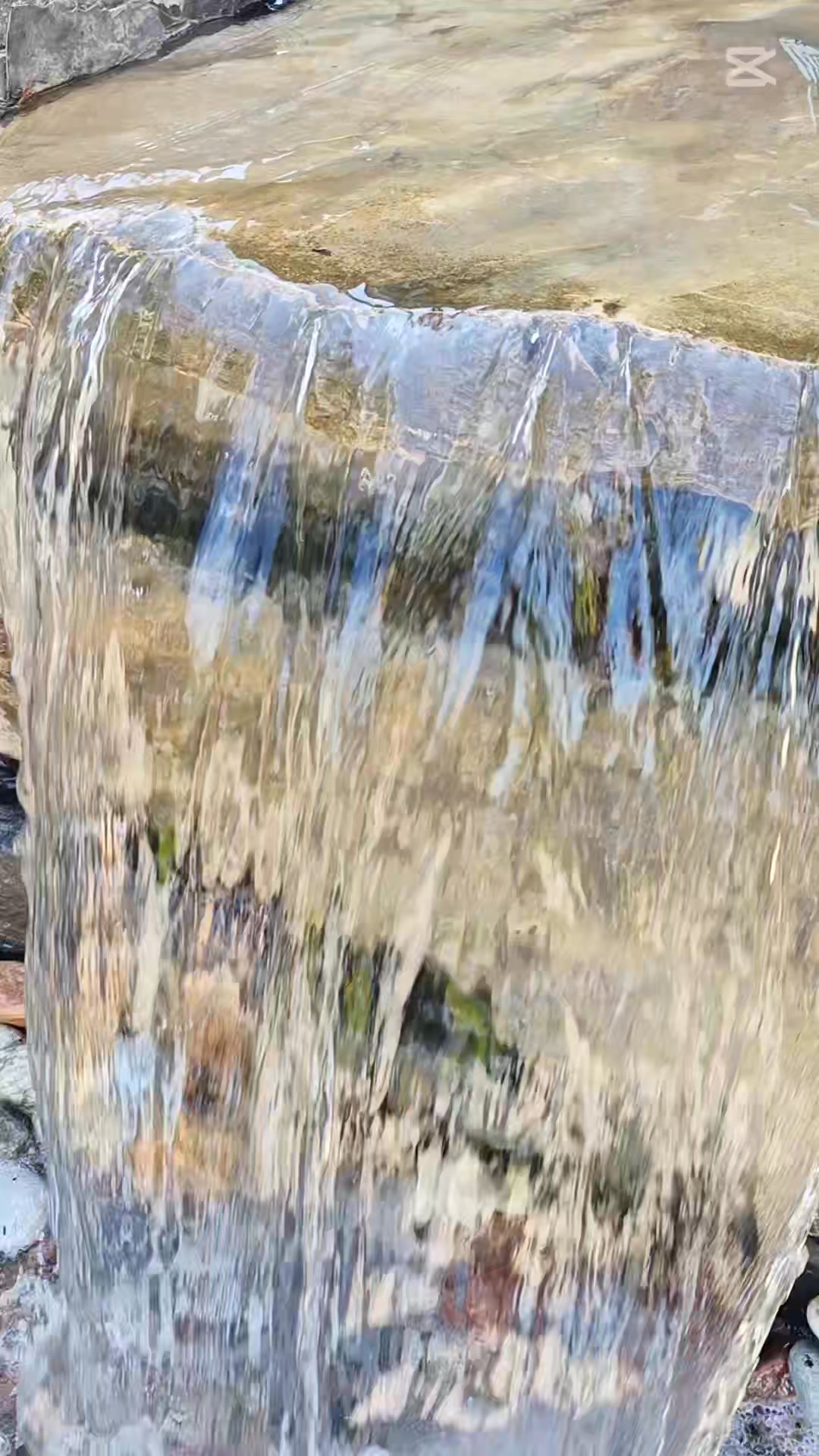 Transform your outdoor space with the soothing sound of water! Whether it's a tranquil pond, a sleek fountain, or a cascading waterfall, a SASH water feature can bring calm, beauty, and balance to any garden 💧🌱
#waterfeature #gardengoals #backyardbliss #outdoorliving #pond #waterfall