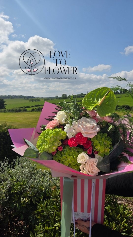 🌿🌷🌿🌸🌿🌷💕
www.lovetoflower.co.uk
#giftideas #flowerdelivery #scottishmade #glasgowgifts #flowersoftheday #flowersofinstagram