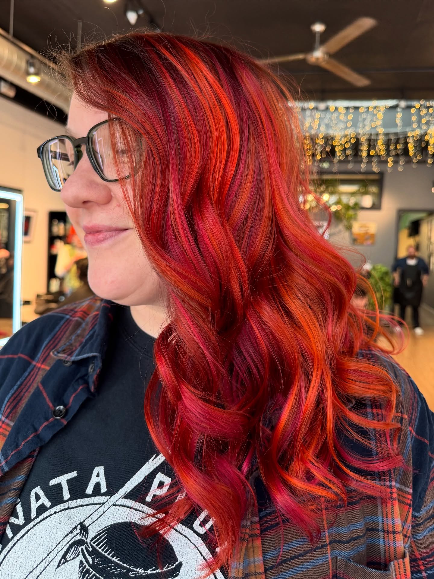 Bold is always in style
Hair by Hanna @thecolorhanna
#boston #bostonhairsalon #bostoncolorist #bostonhaircolor #bostonvivids #bostonvividhair #bostonqueerhair #redhair