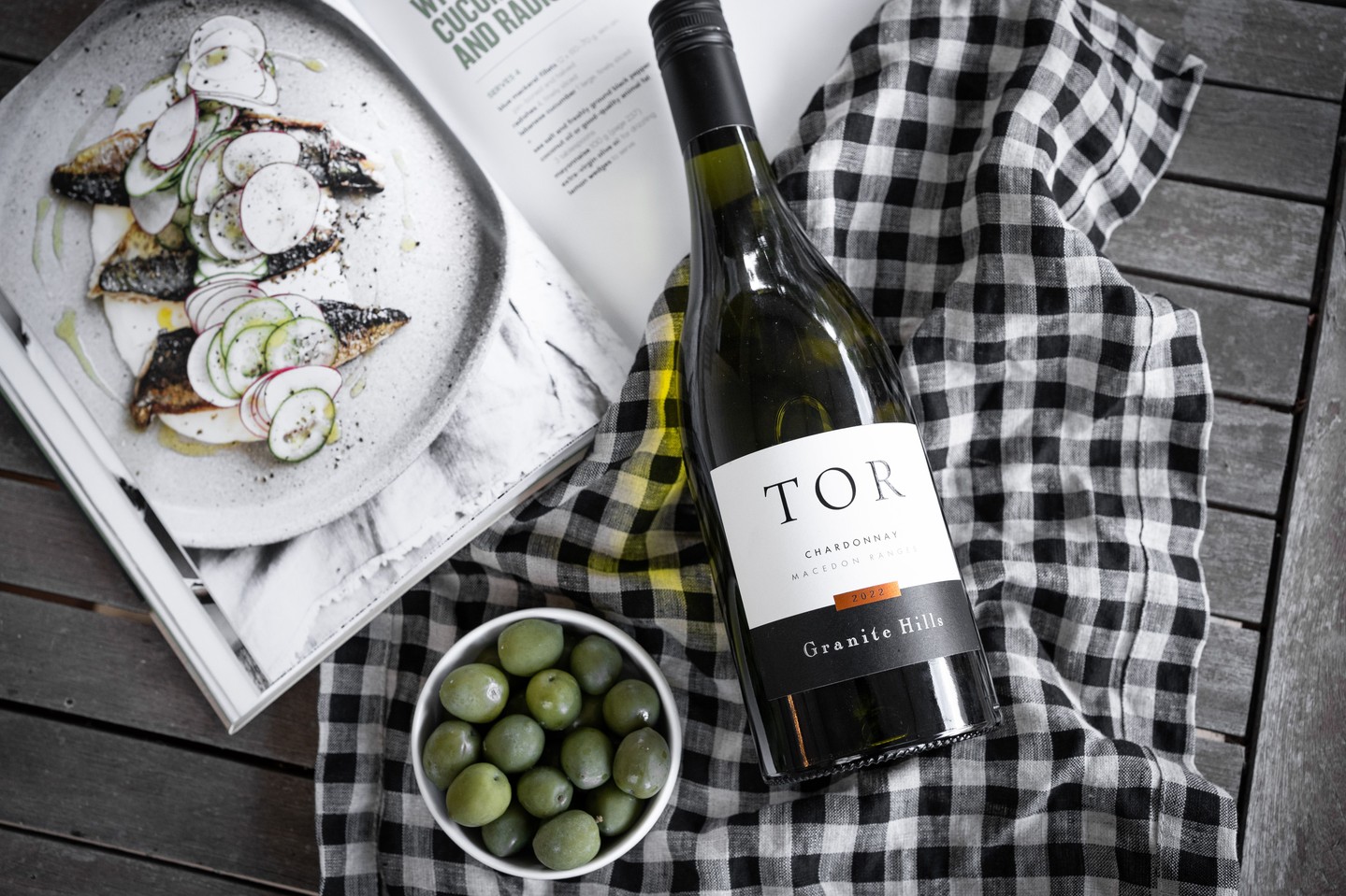 The TOR label is only made in select vintages—reserved for standout fruit from a standout year. The 2022 Chardonnay is one of those. Focused and quietly expressive, it pairs well with fresh seafood and crisp winter veg. Limited release.
.
.
.
.
.
#macedonrangeswine #visitmacedonranges #macedonrangesnaturallycool #visitvictoria #daylesfordmacedonrangestourism #daylesfordmacedonranges #daylesfordmacedonlife #lancefield #cobaw #explorevictoria #countryvictoria #macedonranges #granitehills #granitehillswinery #victorianwine #wineaustralia #macedonrangeswinery #chardonnay