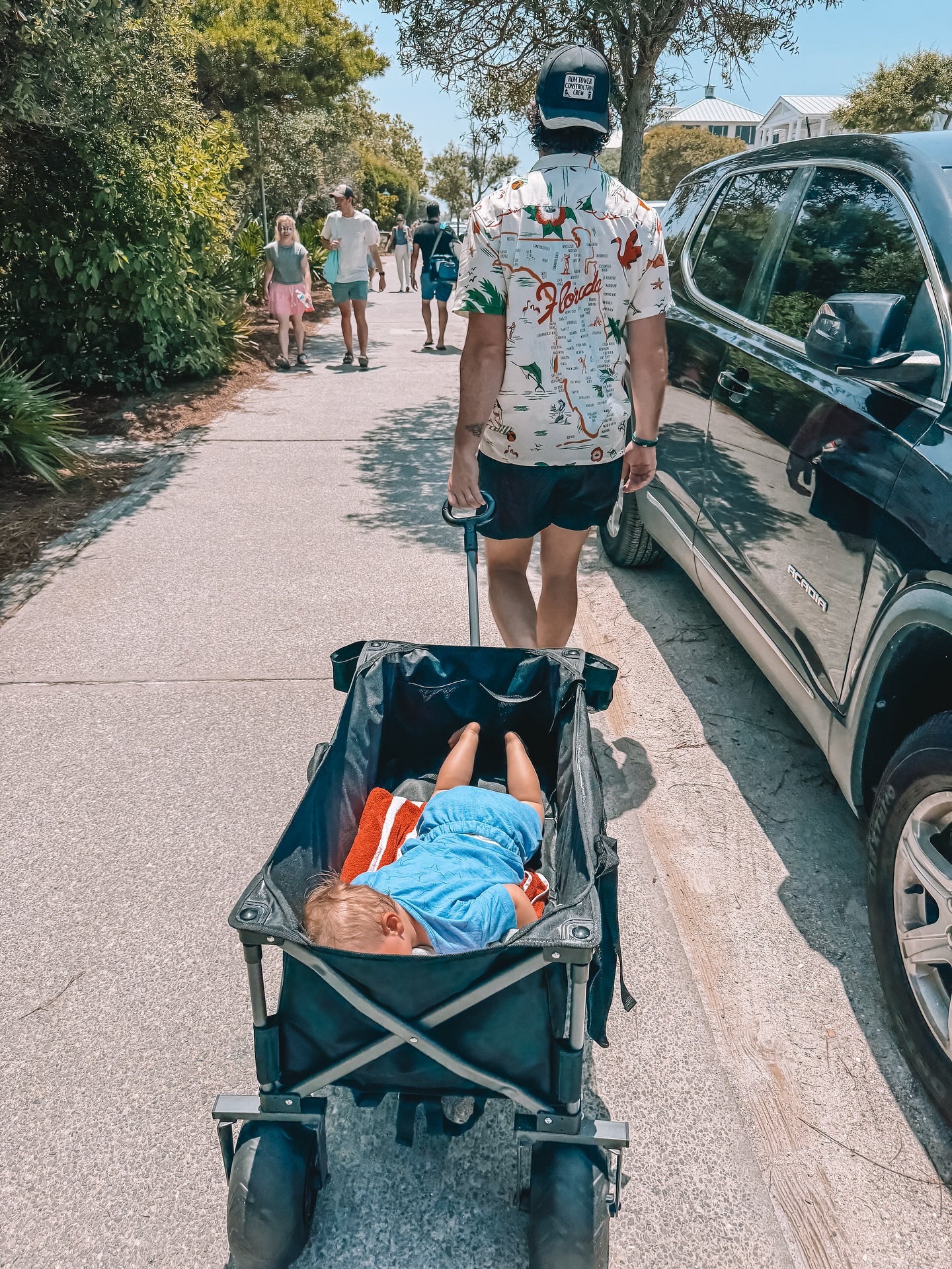 Weekends with my mini me 🌴