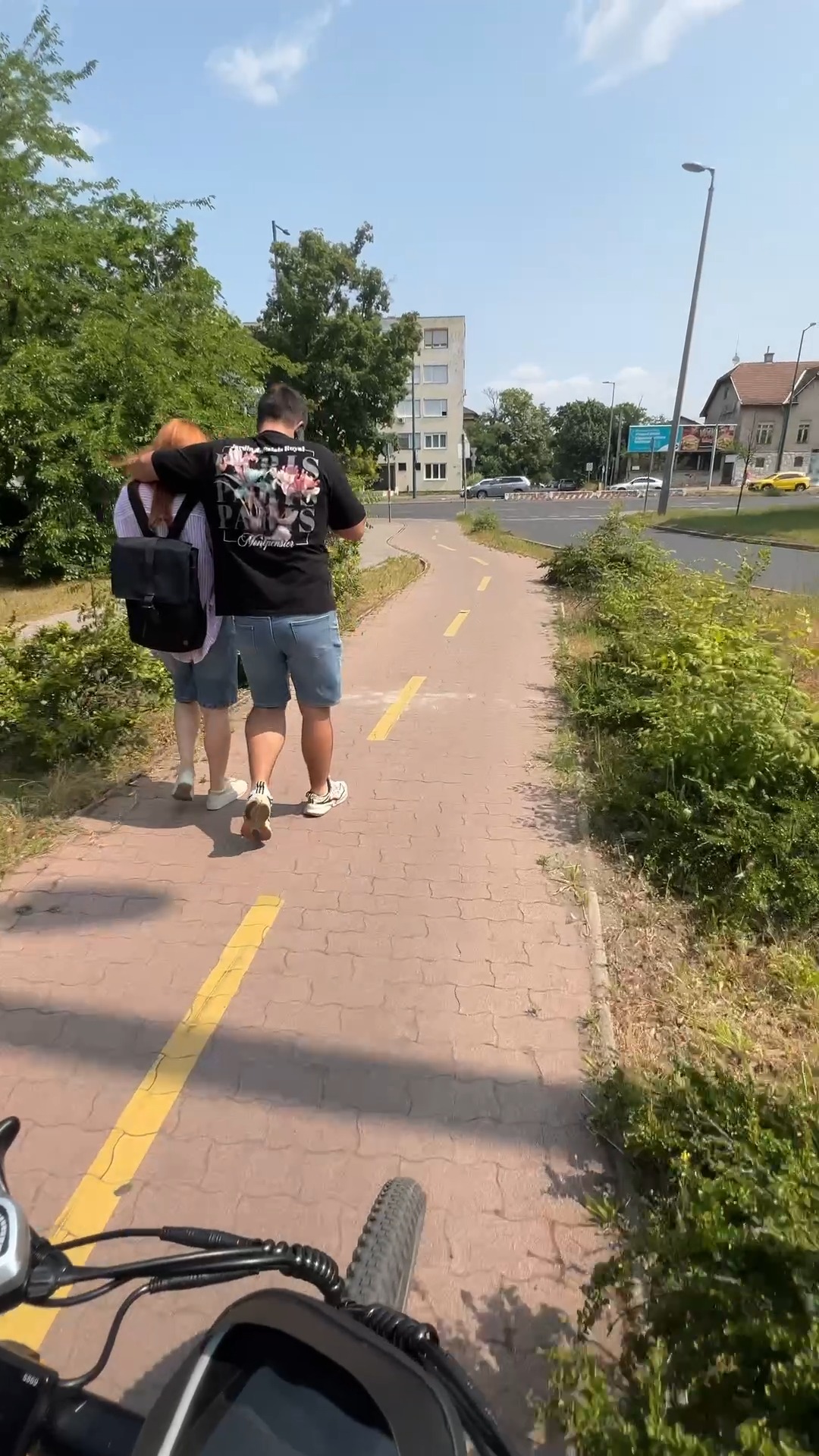 Szerinted kinek volt igaza?
#wantopfutár #wtf #futár #futárszolgálat #munka #kiszállítás #munkalehetőség #gyorsfutár #szállítás #bicikli #delivery #biciklisfutár #deliveryguy #cyclinglife #deliveryheroes