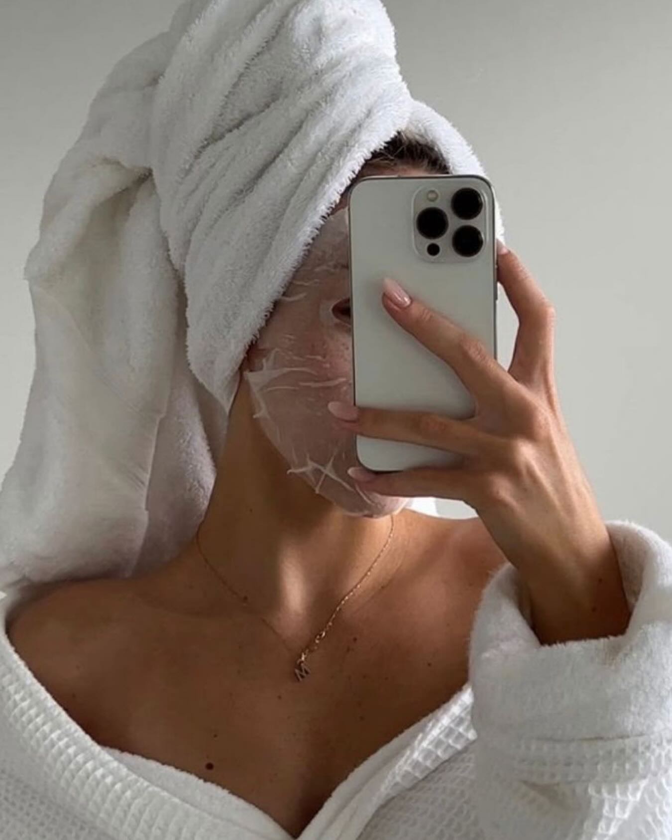 Your Clients’ Skin Is the Priority ✨
Consistency is key to real, lasting results.
- Remind clients that one treatment isn’t enough, regular care matters.
- Personalize each session based on their skin’s changing needs.
- Educate gently about the benefits of staying consistent.
Support them with advice for both in-salon and at-home care. For more tips to grow your salon, follow @salonconnect_au!
#SalonConnect #Bioelements #BioelementsAustralia #DreamSkin #GlowingSkinJourney #ProfessionalSkincare #SkinGoals #SkincareThatWorks #SalonSuccess #SalonBusiness #SkinTherapist #AustralianSalons #SkinResults #ClinicalSkincare #HomecareMatters #BetterTogether #SkinTransformation #BeautyBusiness #AussieSalons #RealResults #SkinSolutions #SalonGrowth #LoveYourSkin #HealthySkinJourney #skincareroutine