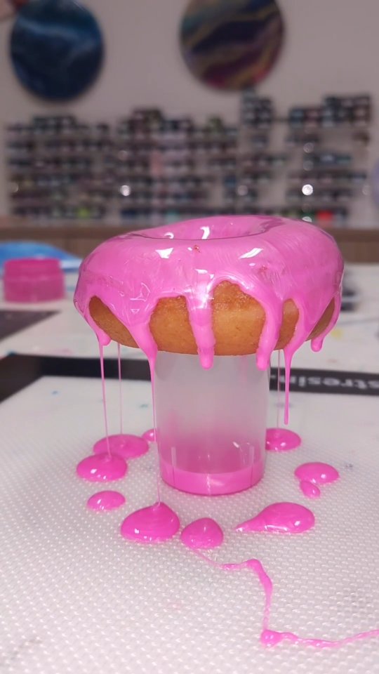 It's National DONUT DAY ๐ฉ ๐
To celebrate - use code DONUT and receive $10aud off your order. Today only! Until 11.59pm Friday 6th June AEST ๐
What's your fave Donut flavour?
P.S . Yes, we did pour epoxy resin over a fresh doughnut ๐คฃ
#resinart #epoxyresin #justresin #australianmade #epoxymagic #donut #donutlover #allthecolours #delicious #ResinArtist #ResinAddict #ResinArtLove #SoSatisfying #PigmentPasteMagic