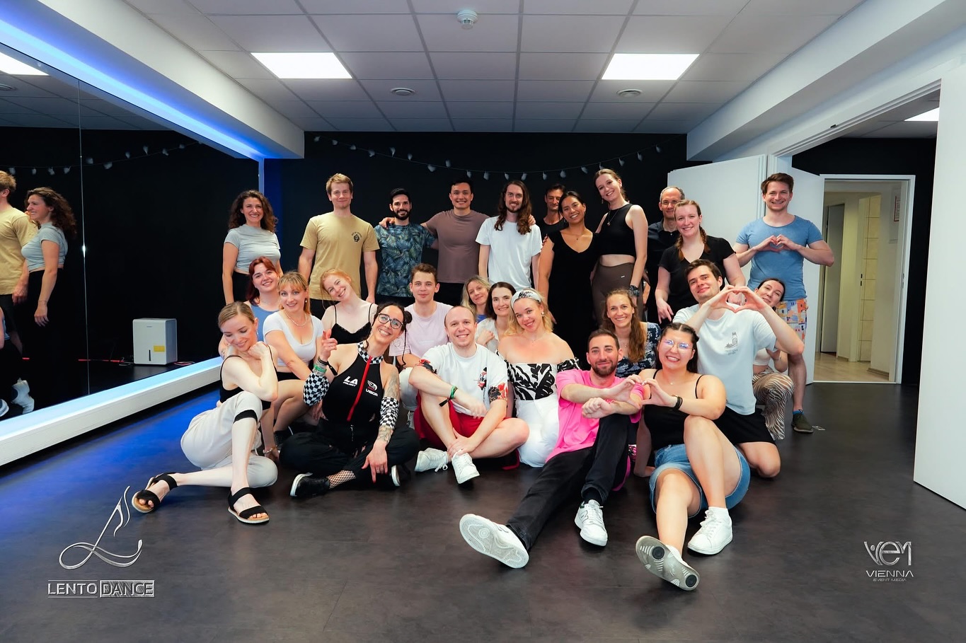 🤍 LENTO DANCE COMMUNITY ♥️
⭐️ Start your dance journey with LENTO ⭐️
⏩️ Pay Per Class ⏩️ No Dance Partner/No Registration Needed
📍 Lento Dance Studio - Traungasse 14, 1030, Wien