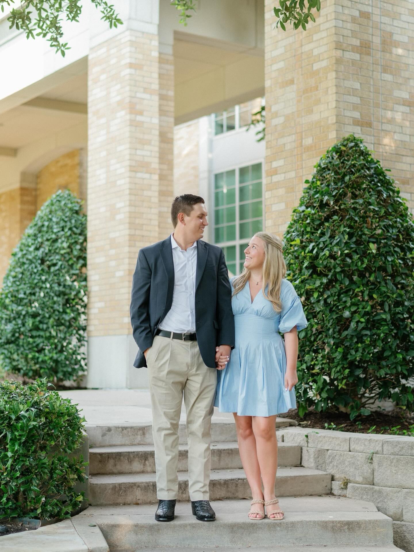 Happy Wedding Day Grace & Andrew!!
These college sweethearts are taking us back today to where it all started!! From dating during their time at TCU to now saying their “I Do’s” @tcuchapel
Looking forward to an unforgettable day surrounded by family and friends! Go Frogs!
The Amazing Wedding Team ✨
Planner @planrevelry
Venue @fortworthzoo
Ceremony Site @tcuchapel
Ceremony Music: Zvony Nagy
Catering @culinaireintl
Bakery @cremedelacremecakecompany
Floral @twefloral
Photography @averyearlstudios
Film @averyearlstudios
Band @tbyrdgordonband
Stationery @kirstenmcfarlandesigns
Rentals @grandeventstx
Hair @shaunaj_hair
@lauren_bylaurennspencer
Makeup @beauty_two
Bridal Gown @warrenbarronbridal
Suit/Tux @menswearhouse
#weddingday #brideandgroom #engagement #tcu #chapelwedding #zoowedding #junewedding #summerwedding #fortworthwedding #fortworthweddingplanner #weddingplanner #dfwweddings #planrevelry