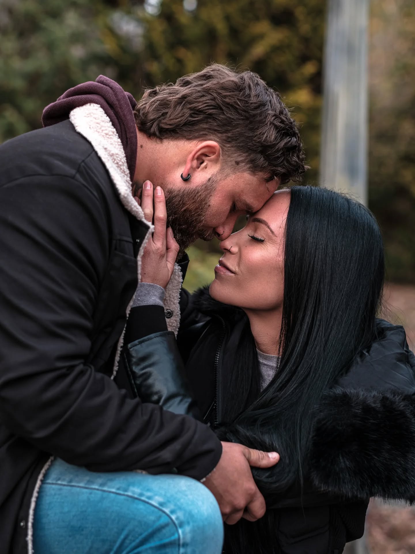 L'automne dernier j'avais réalisé une superbe séance d' engagement avec Cath @c.e.bellemare et Mik.
Ils sont magnifiques ensemble et c'était un honneur et un grand plaisir de partager ce moment avec eux.
-------------------------------------
Last fall, I did a superb engagement session with Cath @c.e.bellemare and Mik.
They are beautiful together, and it was an honor and a great pleasure to share this moment with them.
#wedding #mariagegatineau #ottawawedding #ottawaweddingphotographer #loreedubois
#ottawaweddingplanner