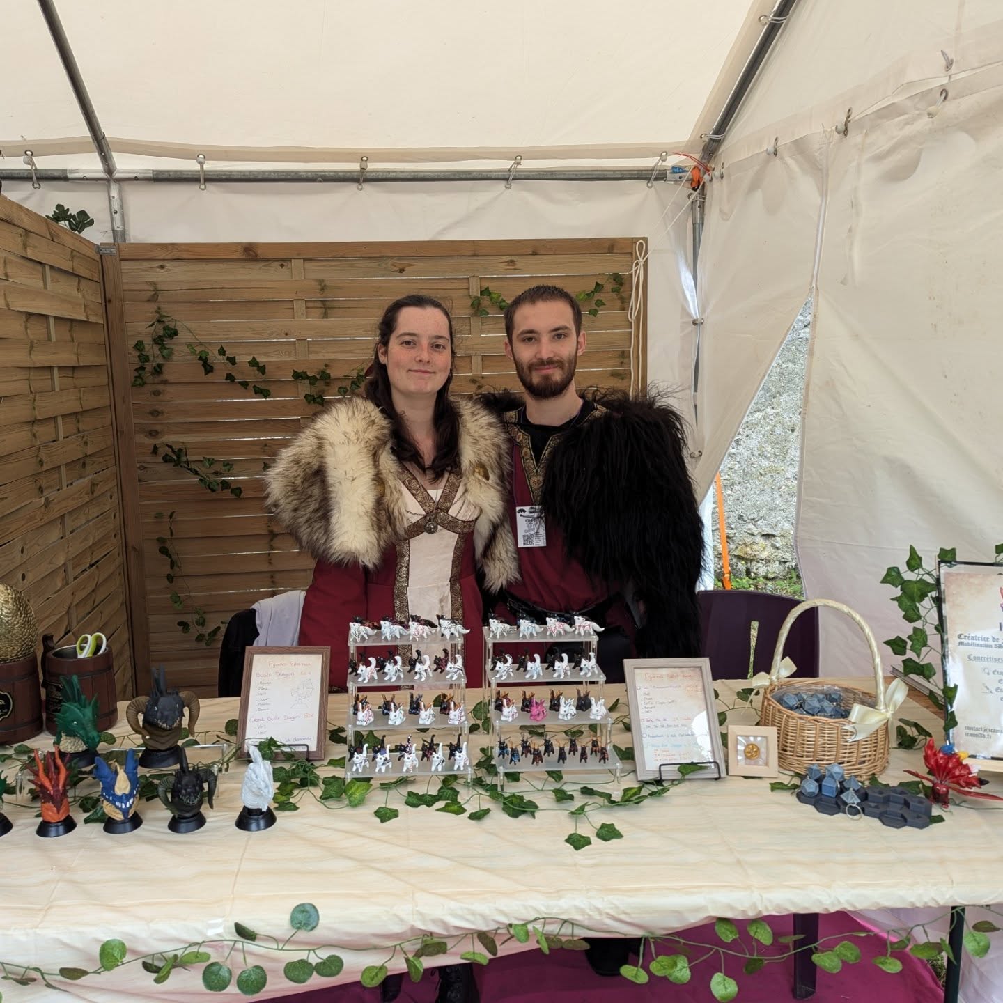 ✨ Notre premier festival s'est terminé en beauté ! ✨
Nous sommes très heureux d'avoir pu discuter avec vous tout au long de se weekend et partager nos passions.
Un grand merci à vous pour votre visite !
De prochain festivals sont prévus pour la suite, avec plus de dragon, plus de modèles, plus de peinture ! 🔥🖌️
#festival #geekfaeries #dragon #3d #3dmodel #paint #3dprint #3dprinting #miniatures #miniaturepainting #cute #expo