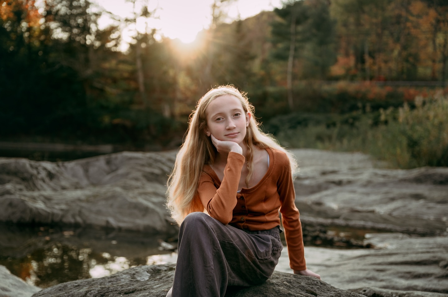 I didn’t realize it until I had a 6th grader myself, but graduating from our Mad River Valley elementary schools is a HUGE DEAL 😭😭!
Think about it — if they started in P3, your community has been based around your elementary school for the last 9 years— almost a decade of all of our lives! That’s where their friends are, who their people are. I have made my very best friends through meeting other parents at our school.
It’s really the end of an era, both for your child— and for you. Next year, they will be making new friends, starting a new adventure, and growing in ways we can’t even imagine yet. It’s one of those pivotal moments— one that I feel deserves to be captured.
So, here’s what I’m thinking:
✨6th GRADE GRADUATION PORTRAITS MINI SESSIONS ($149)
-15 minute photo session spots on select evenings in June.
- 3 digital photographs with option to purchase more digitals and prints/wall art
- Locations chosen by Stephanie in or near Warren VT.
📧Since the weather has been so wonky, I am going to create a WAITLIST before I 🗓️release dates and to gauge interest.
If you are interested, you will join the waitlist, then I will advertise dates via email to my waitlist about 3 days in advance. Dates will be over about the next 3 weeks. When a date pops up that works for you, you will select a time and pay the non-refundable retainer to hold your spot. This works well for everyone involved so we are not having to reschedule sessions.
So, ➡️ COMMENT “WAITLIST “ in the comments below, send me a DM, or get in touch via my website contact form.
If you are local I would love some help getting the word out, so please share with others, to your stories etc, your support means the world to me!