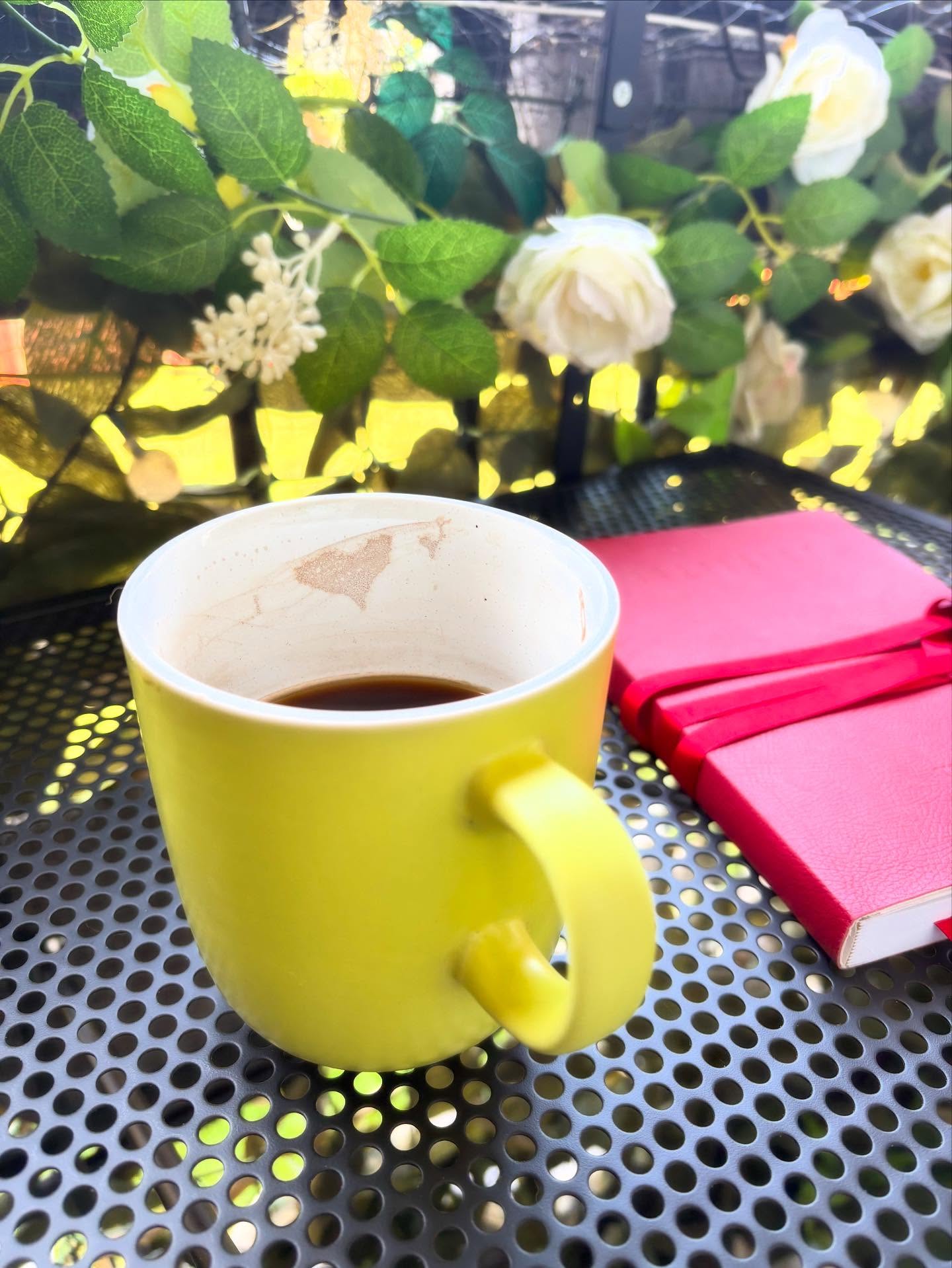 ☕ Manifestation Mode: On
There’s something powerful about starting your day with intention.
A quiet moment. A warm drink. A journal full of goals, dreams, and affirmations.
✨ Your mindset sets the tone.
When you choose positivity and focus, the energy you put out shapes what comes back to you.
🌿 Today’s reminder:
You are capable.
You are becoming.
And everything you’re working toward is already aligning.
Take 5 minutes today to write down:
🔹 3 things you’re grateful for
🔹 1 goal you’re manifesting
🔹 1 action step you can take this week
Let’s turn our dreams into plans, and our plans into reality.
What are you manifesting this month? Drop it below. Let’s speak it into existence. 💫
#ManifestYourGoals #PositiveVibesOnly #MorningRoutine #MindsetMatters #FierceFocus #JournalingJourney #CoffeeAndClarity #fiercefitnessbygl