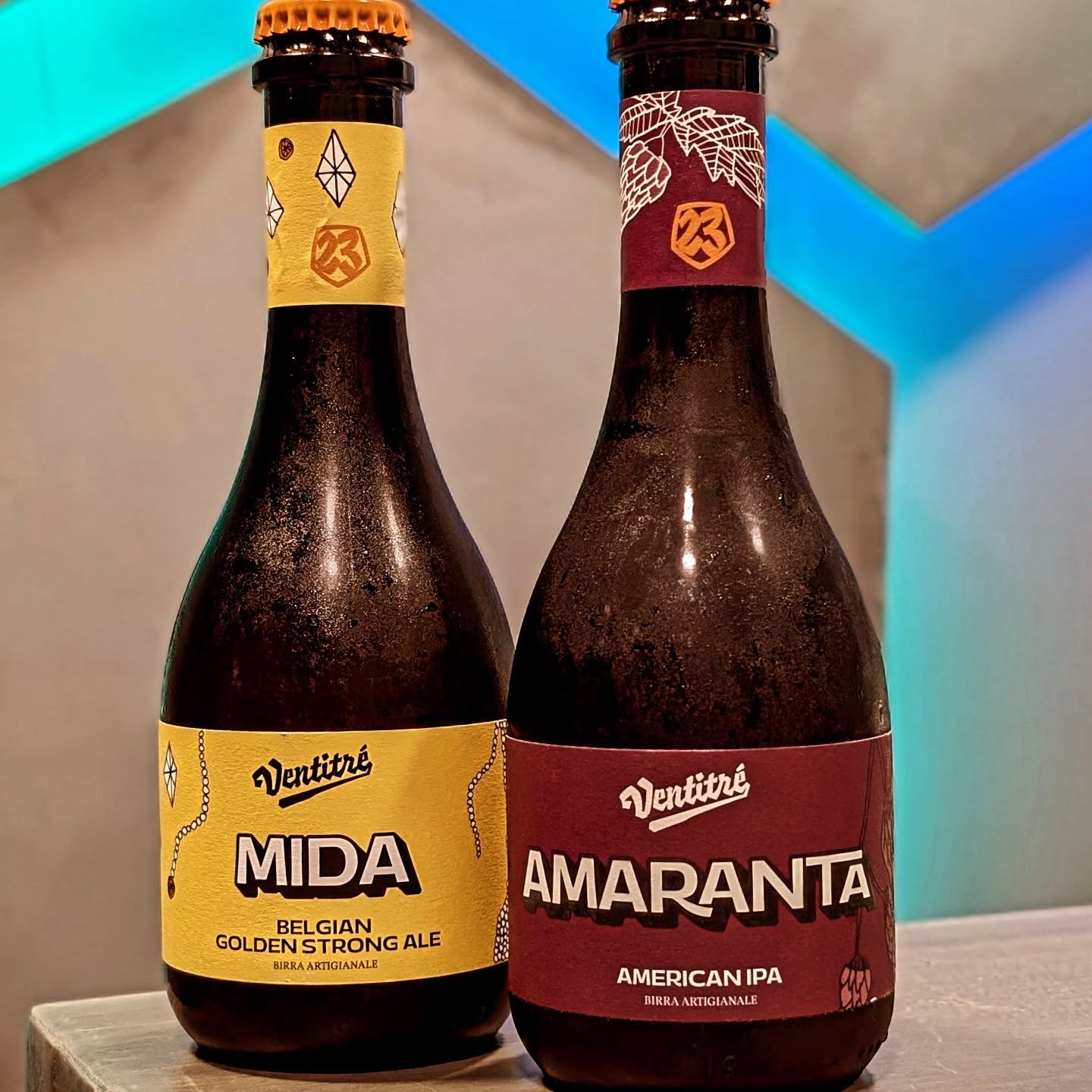 Joe's back from Rome and he brought beer! Beer and the Papacy have a long history. Take a listen wherever you get your podcasts or click the link in the bio.
#beerandpopes #beer #beerlover #beernerd #rome #beeroftheday #podcast #beerstagram🍻