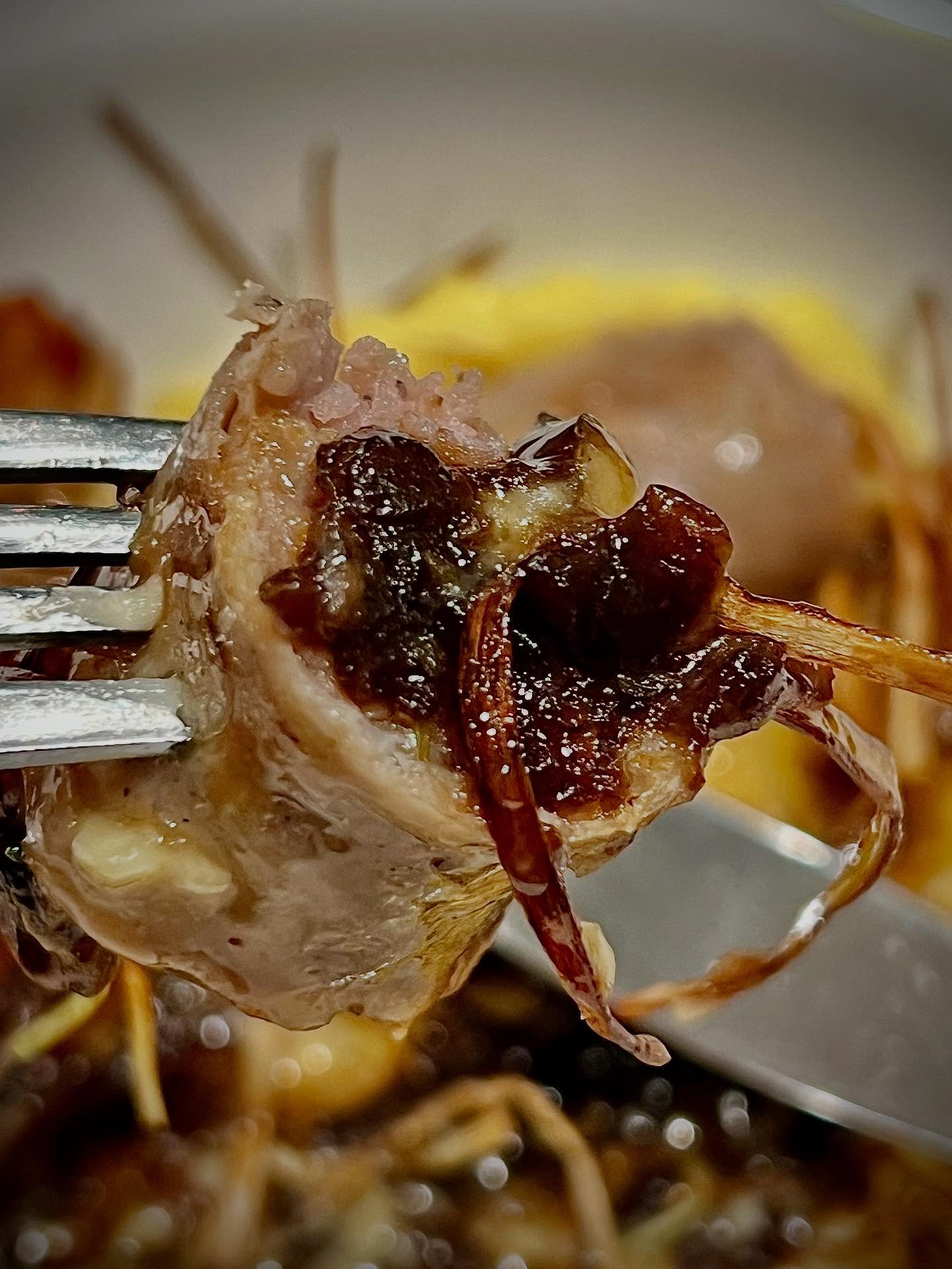 Yesterday @troopersrest in Braidwood home of @hold_fast_distillery a perfect pairing dinner happened with @martinsridgefarm pork paired with thoughtful gin cocktails. We had a small part of the menu with our dill pickles and onion jam featured! Thank you for including us Ian and Gavin! Check out the last picture for that gorgeous colour of the Hold Fast Negroni!