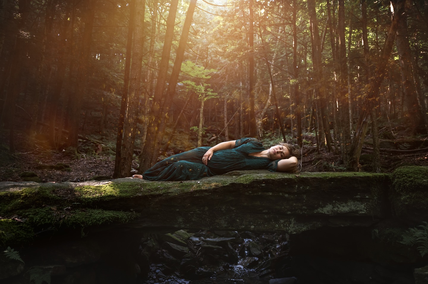 ✨Your Maternity Session is about more than your baby bump.
It’s about how strong you are. How absolutely gorgeous you are (even if you aren’t feeling so gorgeous these days).
It’s about exactly how your family is in this moment. And about celebrating the changes to come.
When I work with expecting families, I take the time to celebrate all that is beautiful and special in this moment of your life.
Your family is more than just some people doing this thing called life. You are unique. You are love. You are amazing in all that you are and do.
Let’s create gorgeous memories together- ones you will want to revisit again and again because you just can’t believe that’s you in the pictures.