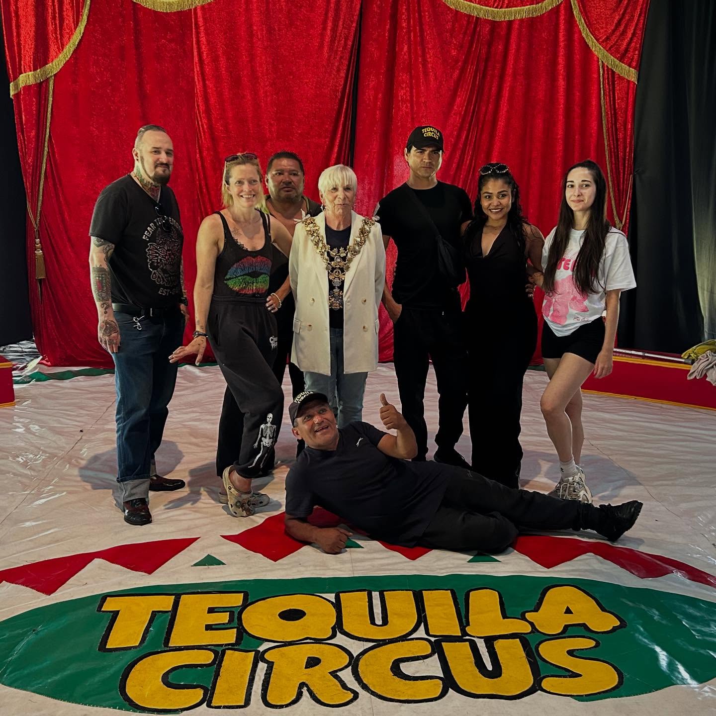 WISBECH where do we start? From welcoming Mayor of Wisbech Janet Tanfield to our rehearsals, sold out shows, grabbing selfies with all of you and local celebrity @imafidonsidney, circus photoshoots with @lj_danceacademy, the pleasure of working with Wisbech’s own @eva.performs, collaborating with the incredible team at @wisbechtowncouncil and topping everything off with the privilege of participating in the fantastic Rose Fair 🌹 What a week!