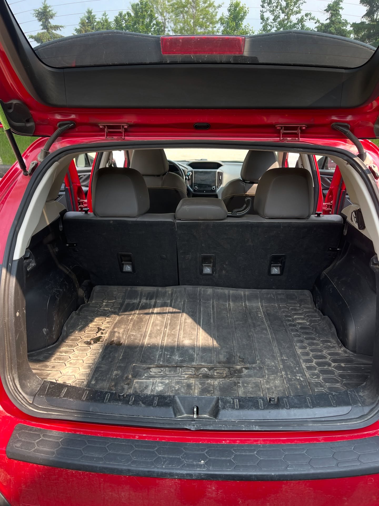 We spent our Friday completing another deeply satisfying Interior Premium detail! Click the website link in our bio and book yours today! And we have some very exciting news coming next week, stay tuned!
.
.
.
.
#diamonddetailing #detailing #autodetailing #detailersofinstagram #detailingworld #detailingaddicts #detailers #detailinglife #carwash #carcare #car #truck #suv #van #cardetailing #interiordetailing #beforeandafter #transformation #exteriordetailing #yorkregion #bwg #simcoecounty #bradfordontario #ceramiccoating #paintcorrection #polish #dapolisher