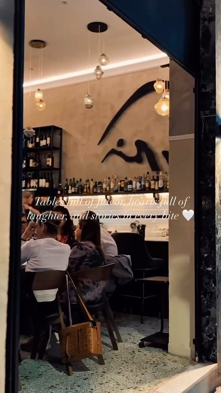 Tables full of life 🍷🫂
#doumavitalfarm #organicfarming #bisonfarm #greektaste #greece #placetoeat #wine #larissa #thessaly #bestrestaurants #food