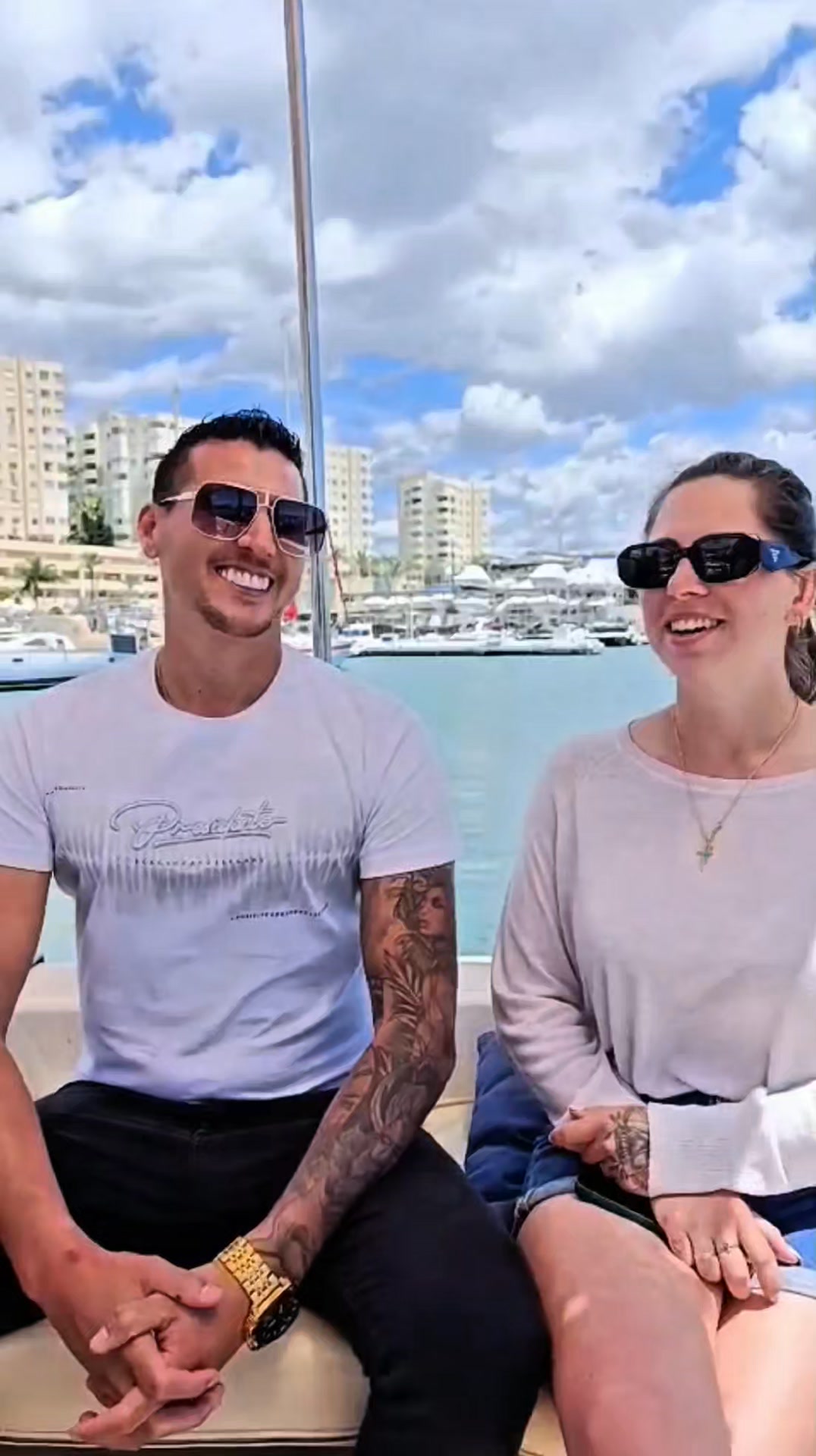 Dicen que el amor se disfruta más con una copa en la mano y el mar de fondo... Por eso las parejas que hacen este tour no solo se enamoran del vino: se enamoran de la experiencia.
Reserva tu lugar a bordo con Escaramujo Wines y descubre por qué todos hablan de la cata más increíble de la Costa del Sol.
.
.
.
They say love tastes better with a glass in hand and the sea as your backdrop… That’s why couples who join this tour don’t just fall for the wine they fall for the experience.
Book your spot aboard Escaramujo Wines and discover why everyone’s talking about the most incredible tasting on the Costa del Sol.
.
.
.
#CataIncreíble #ExperienciaEnPareja #VinoEspaña #VinoMálaga #VinoEstepona #EscaramujoWines #CostaDelSol #Enoturismo #PlanIncreíble #VinoYMar #5EstrellasGoogle
#IncredibleWineTasting #CouplesExperience #SpanishWine #MalagaWineTour #EsteponaWineExperience #WineLovers #CostaDelSolVibes #EscaramujoWines #UnforgettableTour #FiveStarExperience