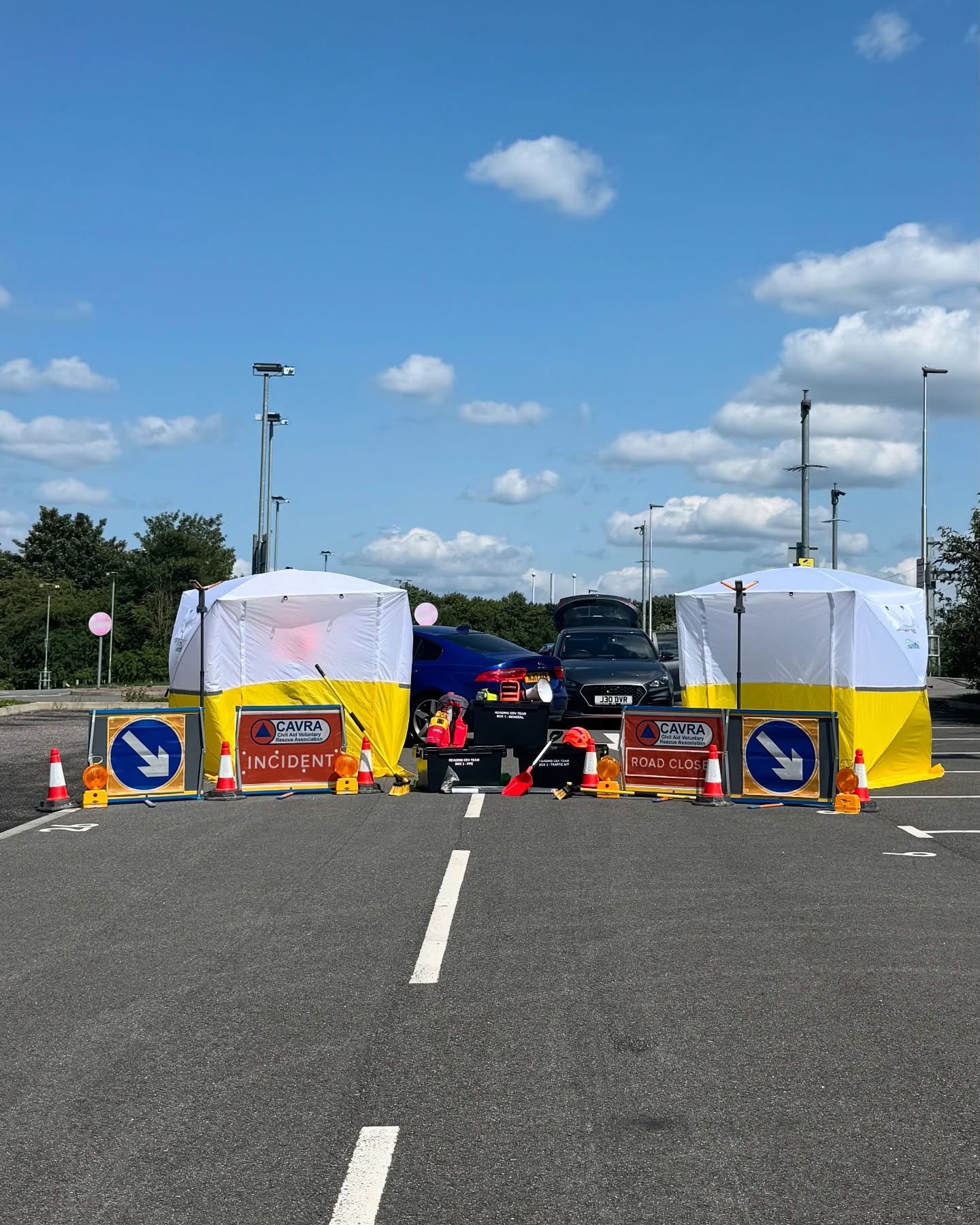 We’d like to give a huge thank you to @officialthameswater and their Community Fund for giving us a grant, that has enabled our Reading Community Emergency Volunteer (CEV) Team to purchase all the required equipment to support their local community, and those across Berkshire.
The equipment includes:
- Work lights
- Traffic management equipment
- PPE
- Severe weather clean-up tools
- Incident management equipment
- Emergency shelters
This important equipment enhances our capabilities for the emergency services, and local authorities, such as @readingcouncil, @wokinghamboroughcouncil and @westberkshire should they require our support.
Also thanks to some of the equipment suppliers such as @protectsigns and @nightsearcherltd for the generous discount!
Are you interested in joining our team and making a difference in your community? Head to our website or email us on administration@cavra.org
For the community, by the community.