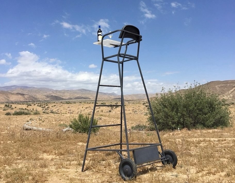 My REVEAL YOUR LIGHT collection is inspired by the beauty of the Californian deserts and the people I love. When it breaks, that’s how the light gets in! #gold jewelry #fine jewelry #unique jewelry #artist jewelry #one of a kind jewelry #design jewelry #contemporary jewelry #gift of the day #jewelry lover #collectable jewelry #maxfieldmalibu #pioneertowncalifornia #pappy and Harriet’s