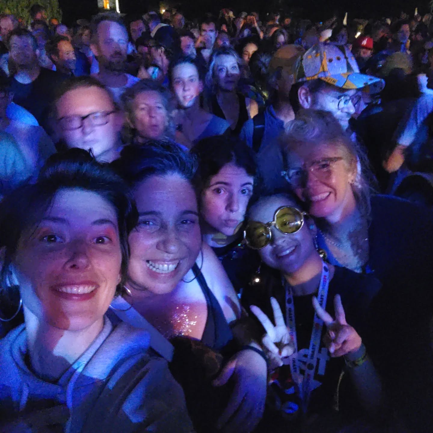 En mode yeah !❤️🖤🤍🤎