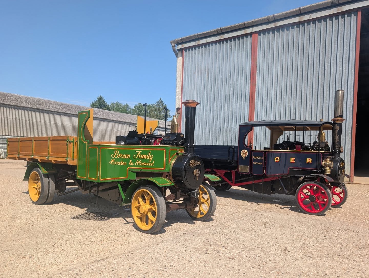 The pair of 6" Fodens we have been building in steam. Full pictures and right up will come in the next few weeks but we couldn't resist getting them out together in the sun.
If you are looking for someone to build, paint or restore your miniature please check out our website for our workshop services or give us a call.
https://www.legacyvehicles.co.uk/workshopservices
.
.
#miniaturesteam
#foden
#modelengineering #steamlorry #steamwagon #steamrally