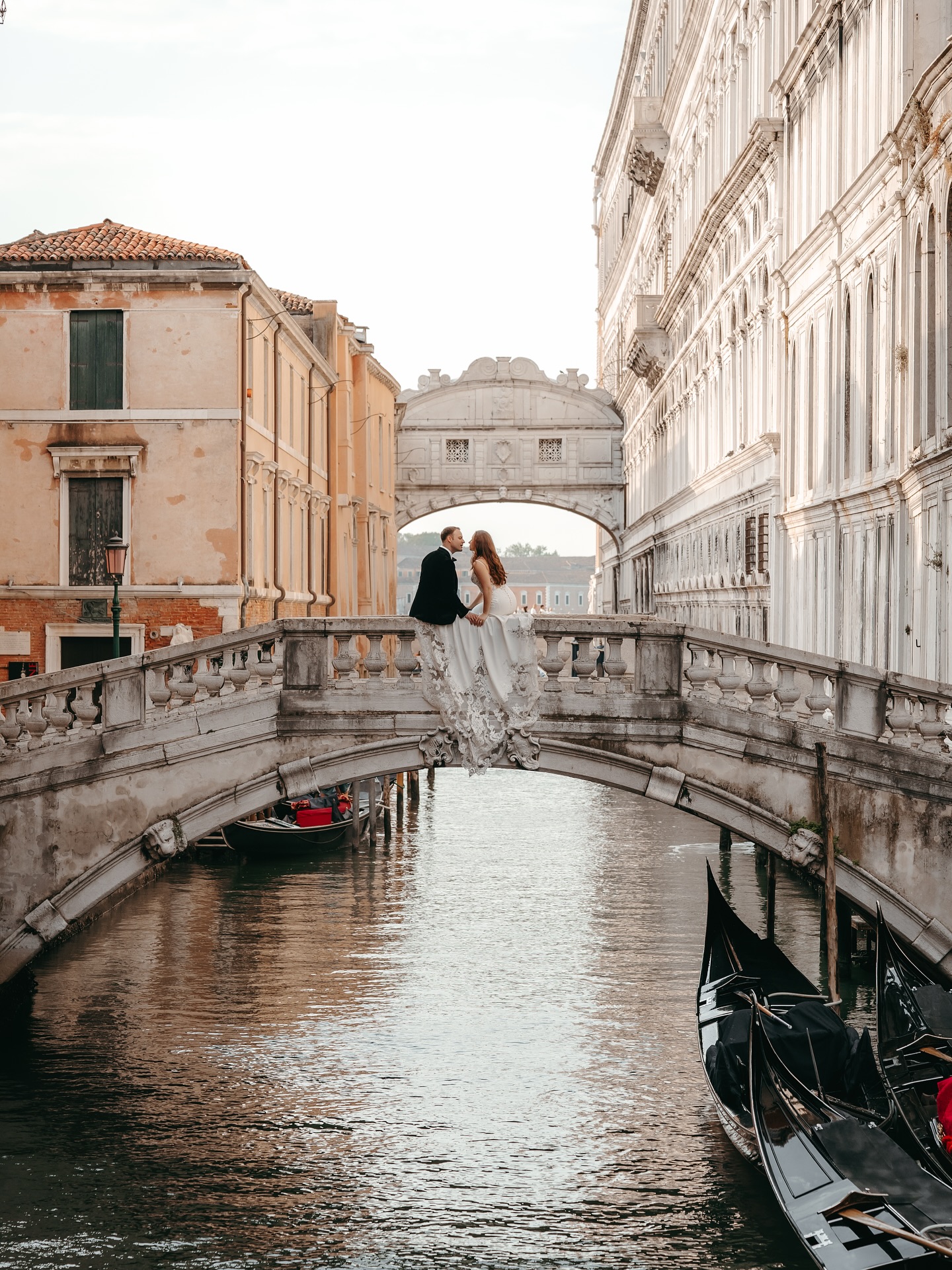 Love portraits in one of the most beautiful cities in the world ✨
C+M
@carolinammaffei
#venezia #elopementinvenice #weddinginvenice