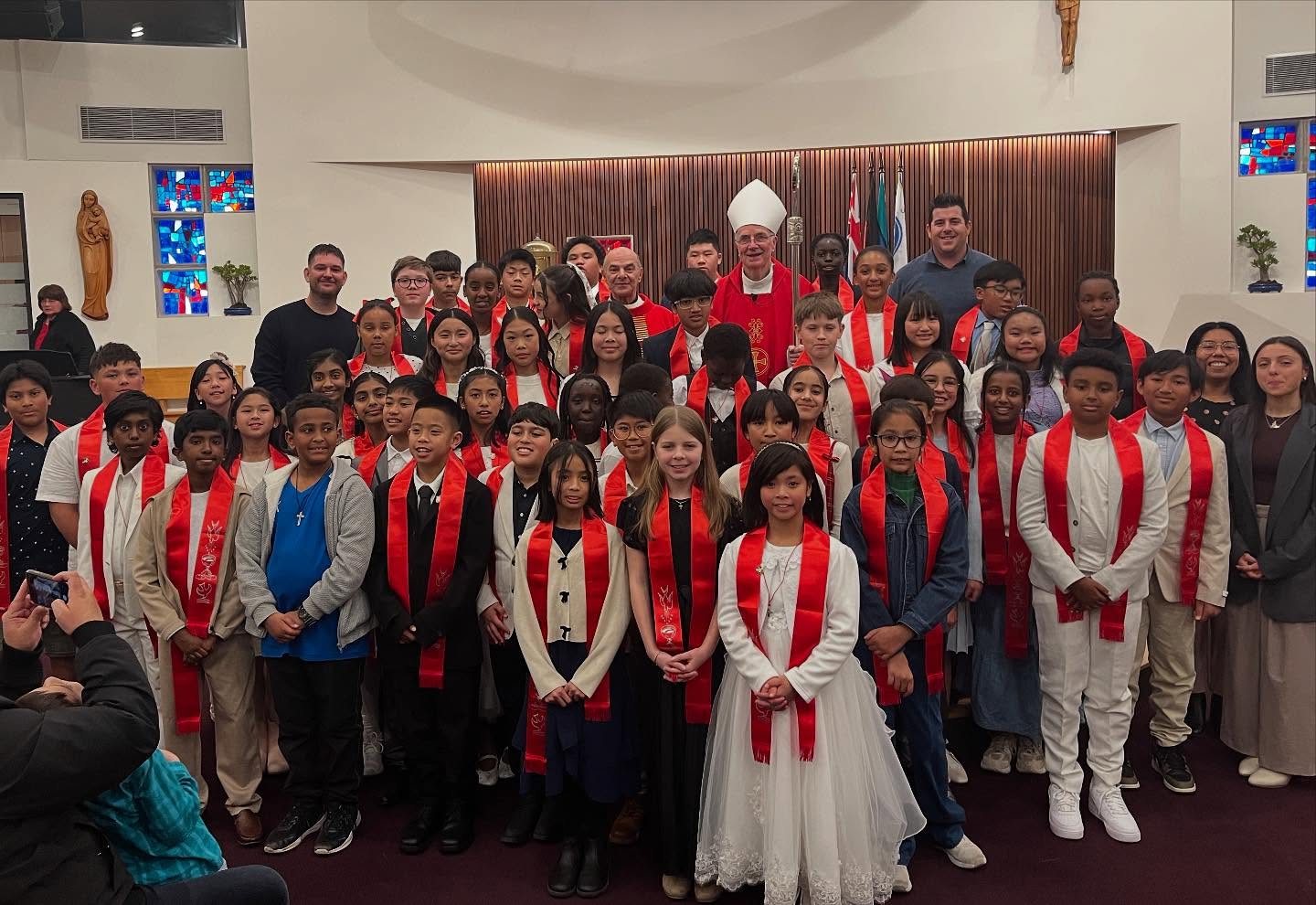 Last Thursday evening, our Year 6 children received the sacrament of Confirmation. This was such a special occasion for each child in their faith journey, strengthening their commitment to God.
“They laid hands on them and they received the Holy Spirit.” - Acts 8:17 ♥️