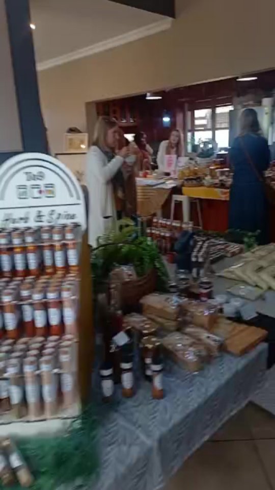 Pop-up @111
@to9.experimentalcoffees @harties_ice_cream @reismys_met_n_roeping @inspired_middelburg @three.thrifting.harties