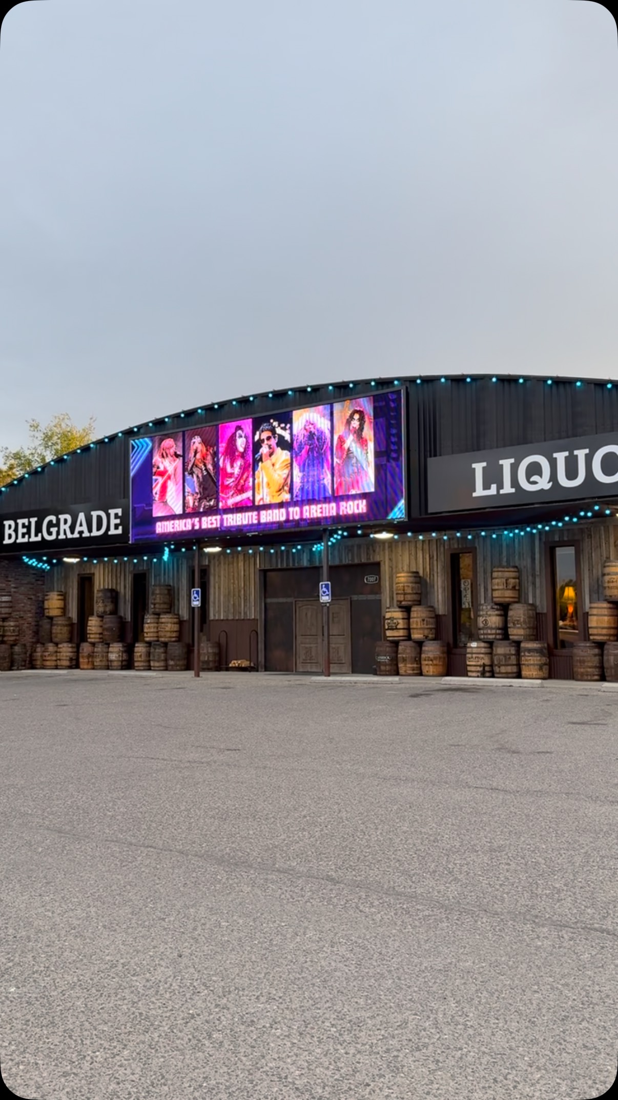 My coolness level sky rocked when my nephew got to see some of my design work on a huge digital sign on the side of a building this weekend 😎