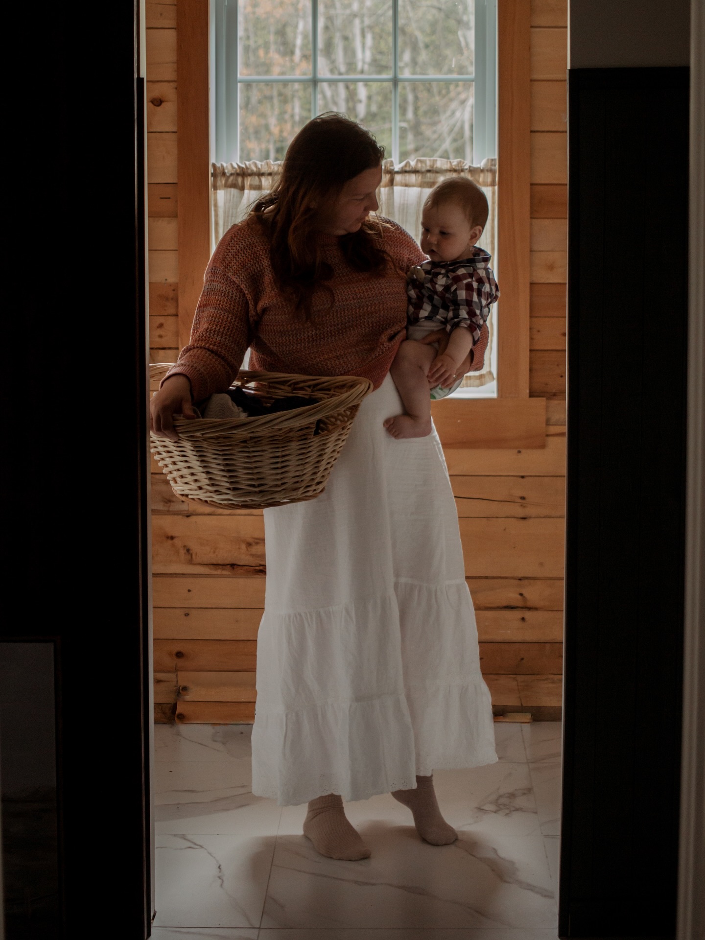 Quand je parle de ma situation de maman à la maison de 5 enfants, on me demande souvent comment on y arrive avec un seul salaire et autant d’enfants.
Restez à l’affût je vous prépare un post sur le blog sur le sujet!
.
.
#morherhood #blogchrétien #christianmomlife