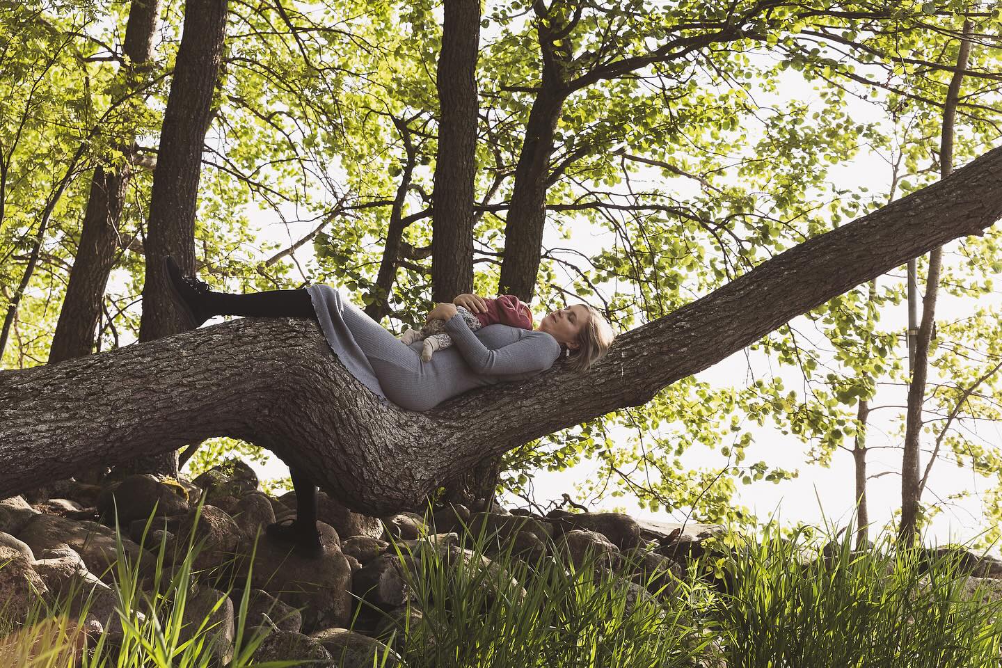 6/2025 vs 3/2025 🥰🌸
Kiitos rakkain @bymariak tämän kevään ihmeellisen elämänmuutoksen ikuistamisesta! 🙏🏻