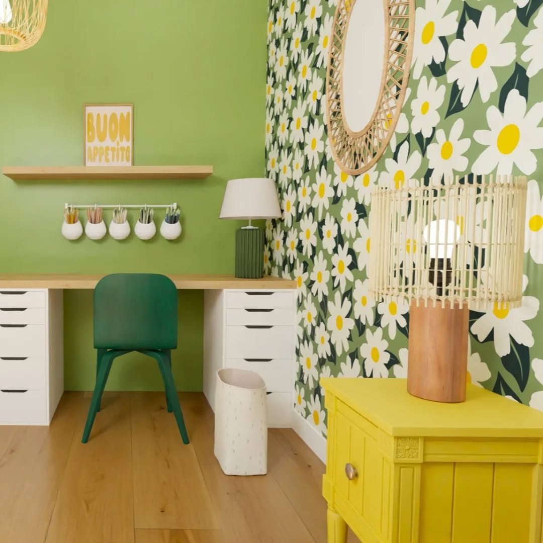 Des fleurs partout tout le temps..
#maisonzoete #coloryourlife #architecteintérieur #decorationinterieur #lovemyjob