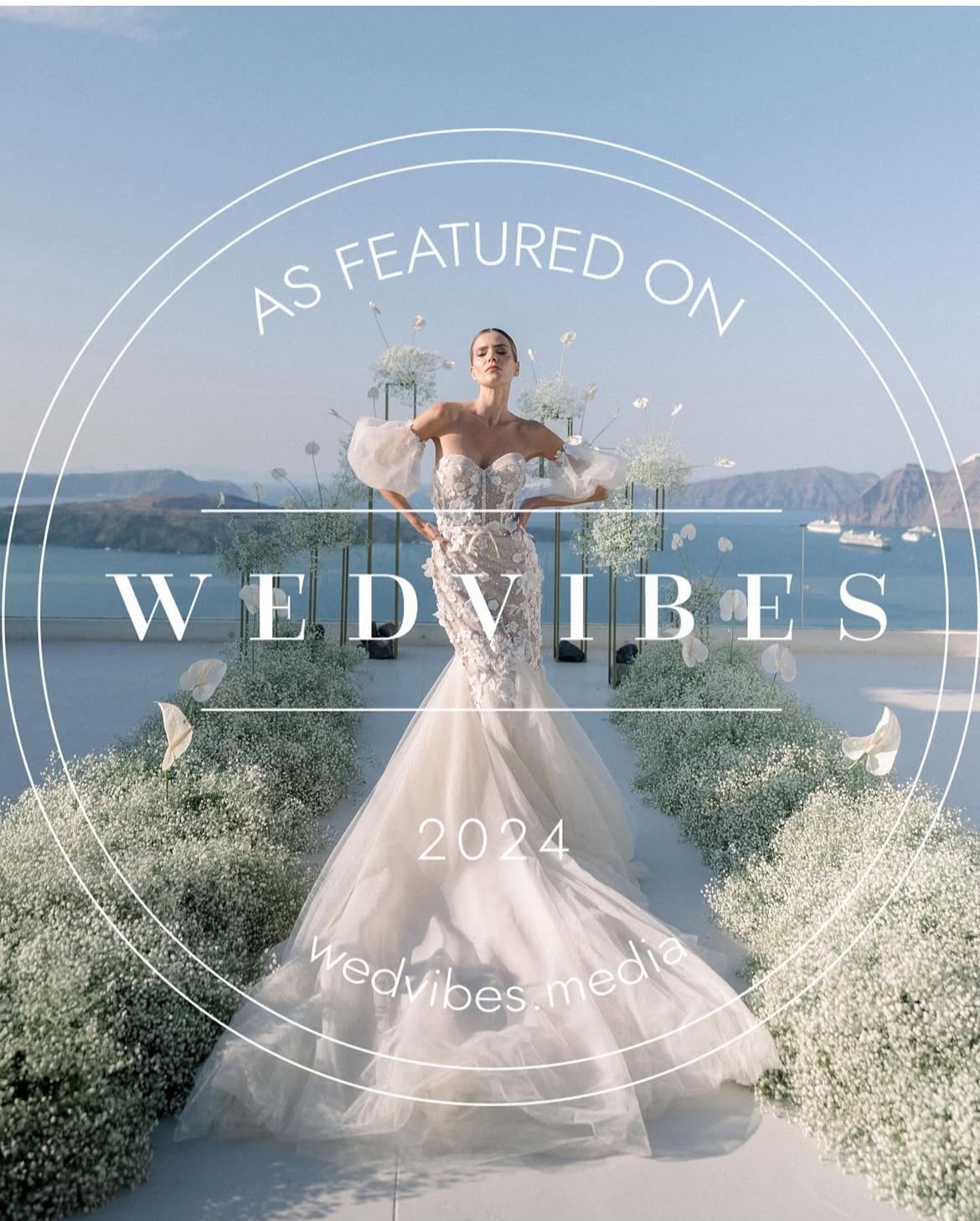 Dreamy Elopement in Santorini !
Wedding Planner : Angela Mona Weddings @angelamonawedding
Organisers: @teodorasimonwedding and @photography_timeless @black_flamingo_workshop
Photographer: @teodorasimonwedding
Venue : El Viento Santorini @elvientosantorini
Officiant: Nelly Grange @nellygrangeceremonies
Dress : Berta by Diora @berta @dioraszalon
Stylist : Borka Belenessy @borkabelenessy
Models : Lolita and Tom @tom_and_lolita
Stationary : Ananya Cards @ananyacards
Hair and Makeup Artist : Julia Popova @juliapopovamuah
Flowers: Amelia Santorini Flowers @amelasantoriniflowers
Rentals : Spicy Bites Events Santorini @spicy_bites_catering_events
Chandelier: Multimedia Events @santorinievents
Napkins and Candle Holders: Blush Wedding Decor @blushweddingdecor
BTS : Domagoj Starcevic @domagoj_starcevic_ @weddingtale_de
#santorini #santorinigreece #wedding #luxurywedding #weddingplanning #weddingplanner #destinationwedding #destinationweddingplanner #chandelier #luxuryweddingsetup #greecewedding