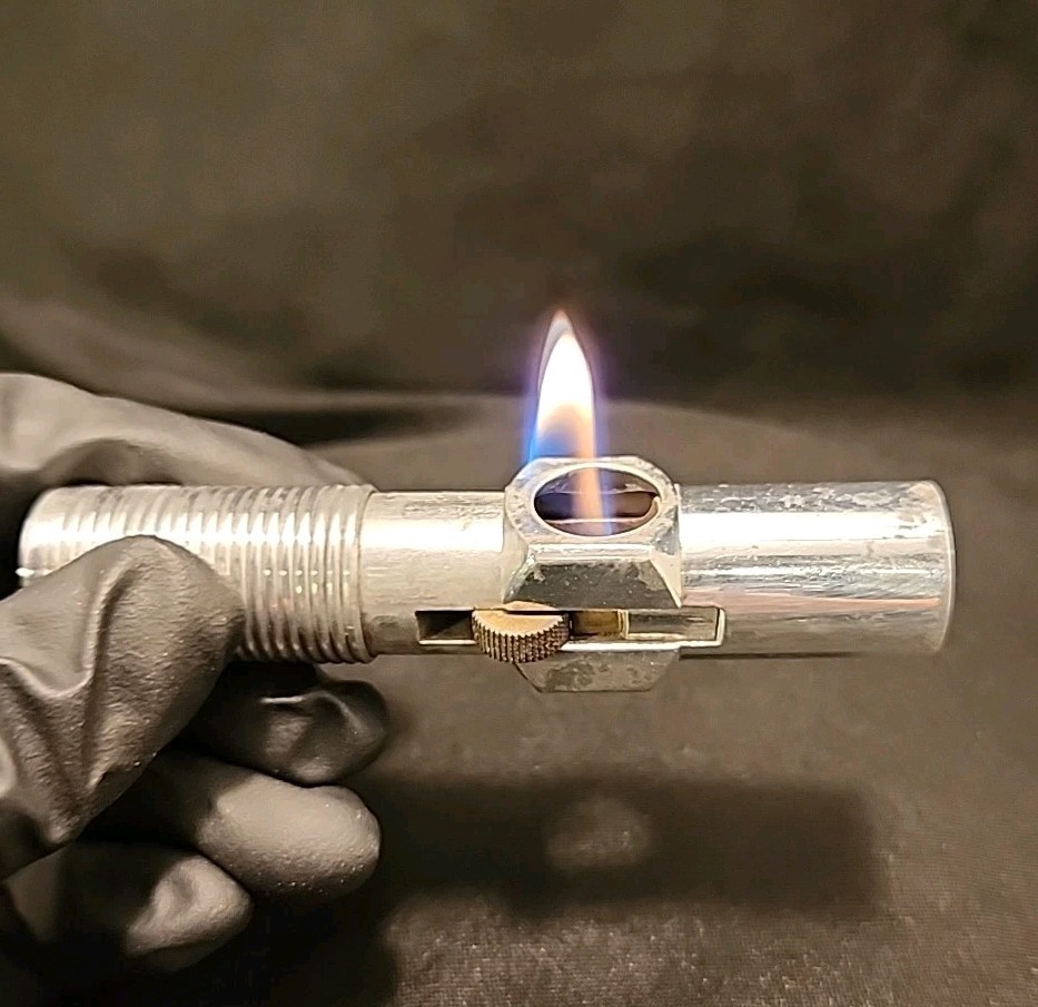 Check out these amazing vintage lighters - a Nimrod Sportsman Pipeliter, L.D.L. Gold-Tone Flip-Top, Regens Art Deco, and Ronson Wind II! 🔥 Perfect for collectors and enthusiasts. #VintageLighters #Collectibles #UniqueFinds #LighterCollecting #VintageDecor 🕯️🪔 #eBay #eBaySeller #Ronson #Nimrod #Regens #eBayStore
https://ebay.us/m/NEUkZK