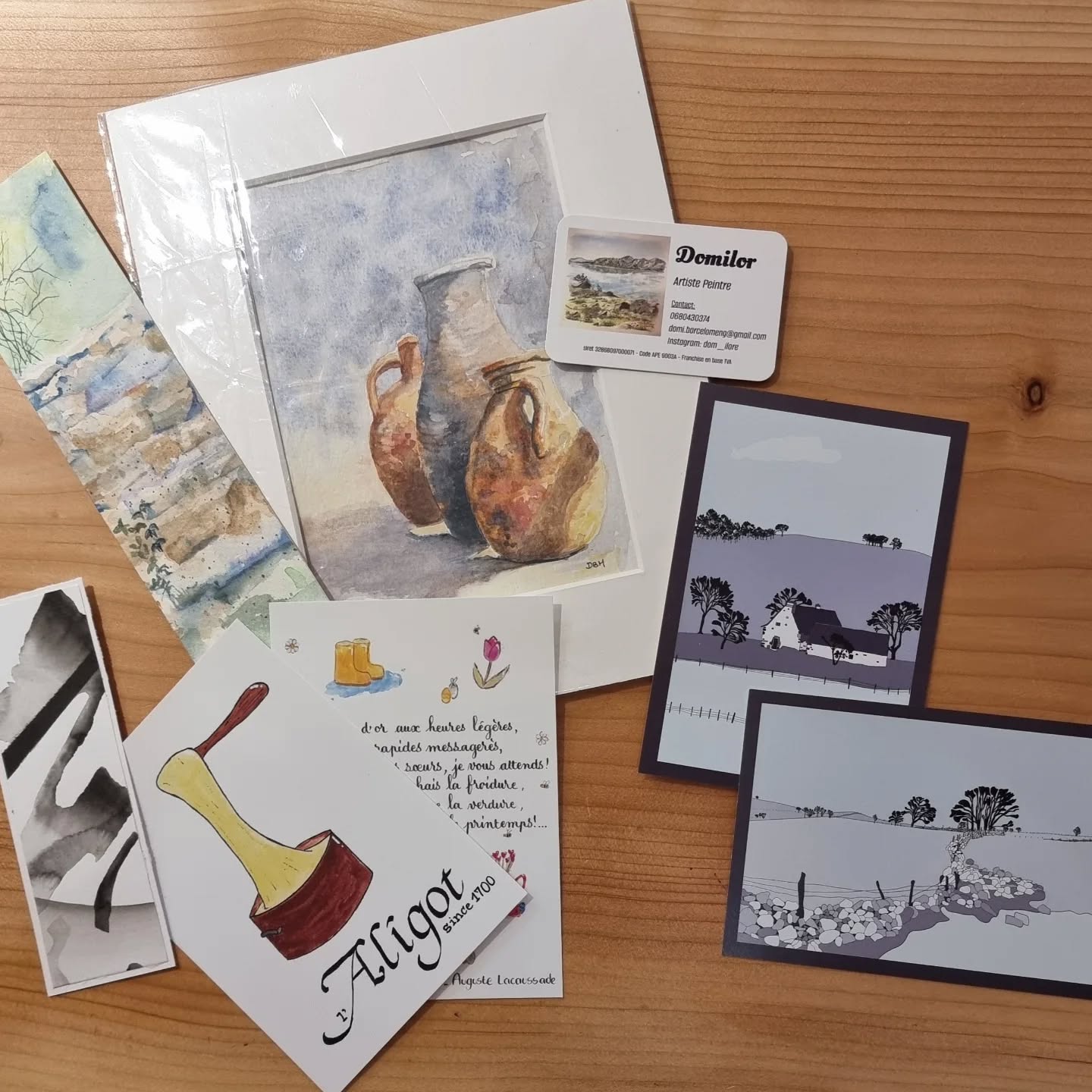 Artisan Market @chateau_de_pagax yesterday, wonderful location and amazingly helpful team. Lots of very talented artisans and artists, I could have bought everything, but in the end, these are what I bought home.
#craftshowhaul #artisan #marcheartisanal